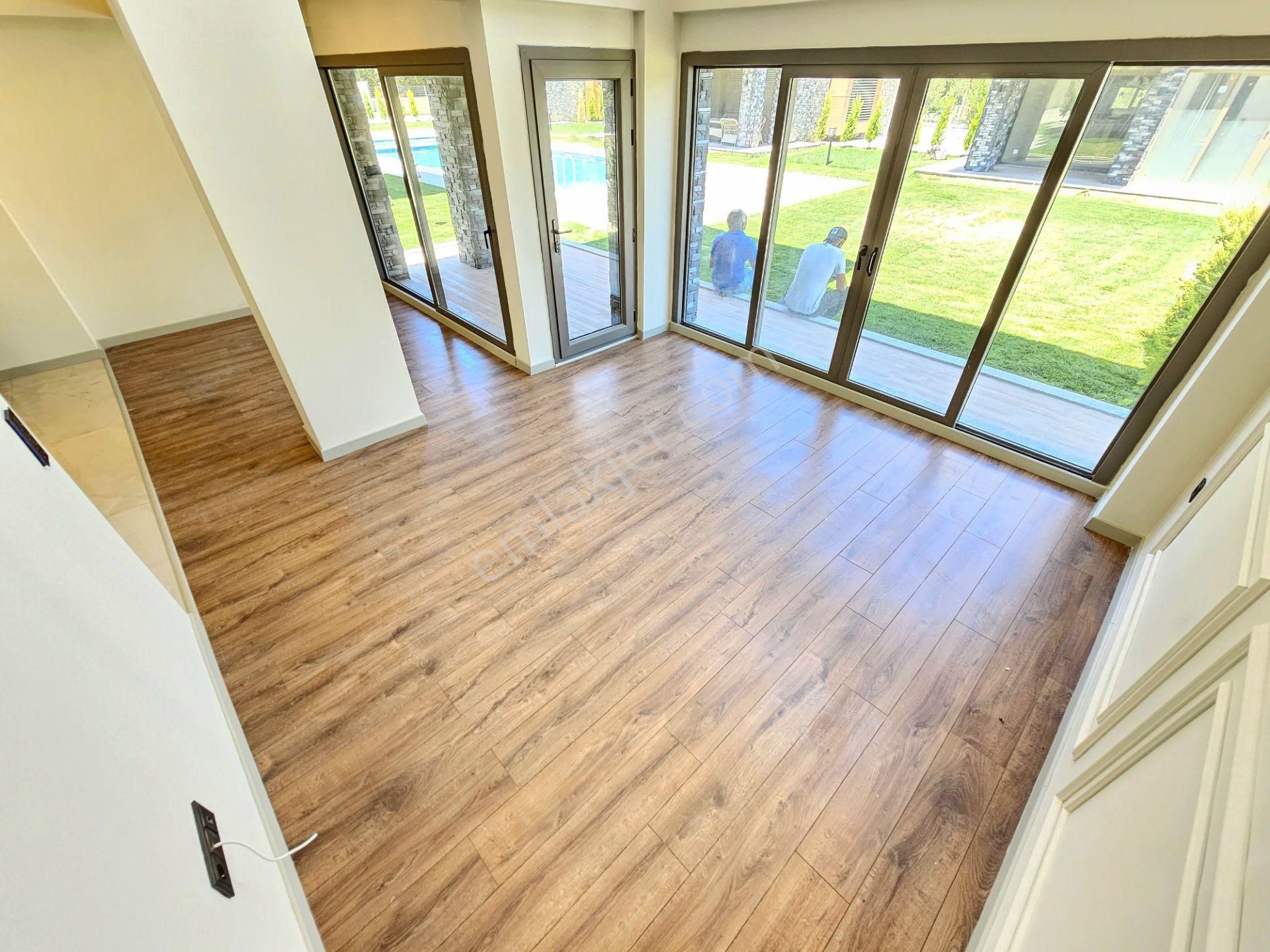 ▶ ▶ Akçay Körfez'den Güre'de Denize 500 Mt Site İçinde Havuzlu 4+1 Sıfır Villa - Görsel 12