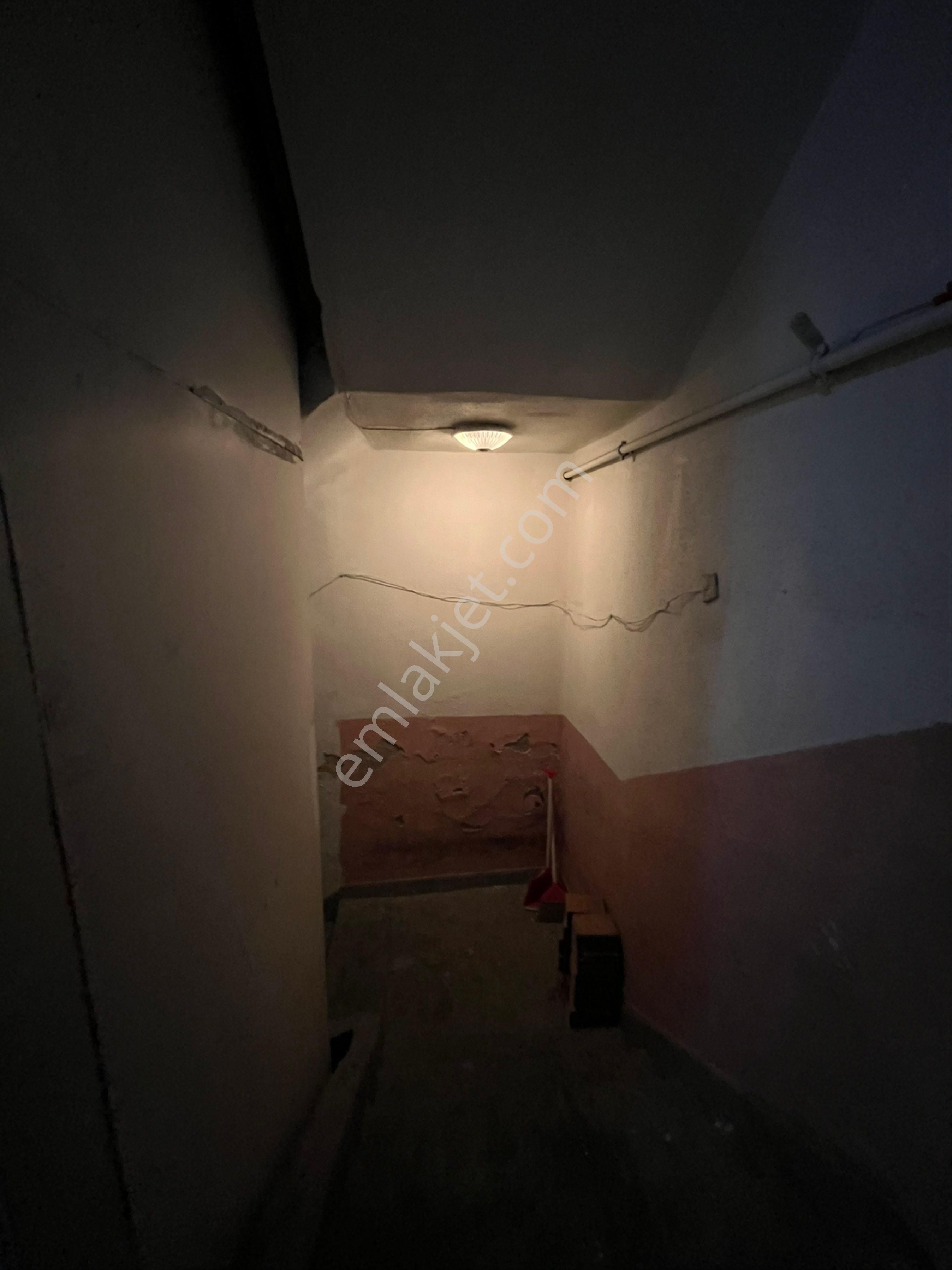 Fatih Işıklat Mahallesi Satılık 3+1 Daire - Görsel 15