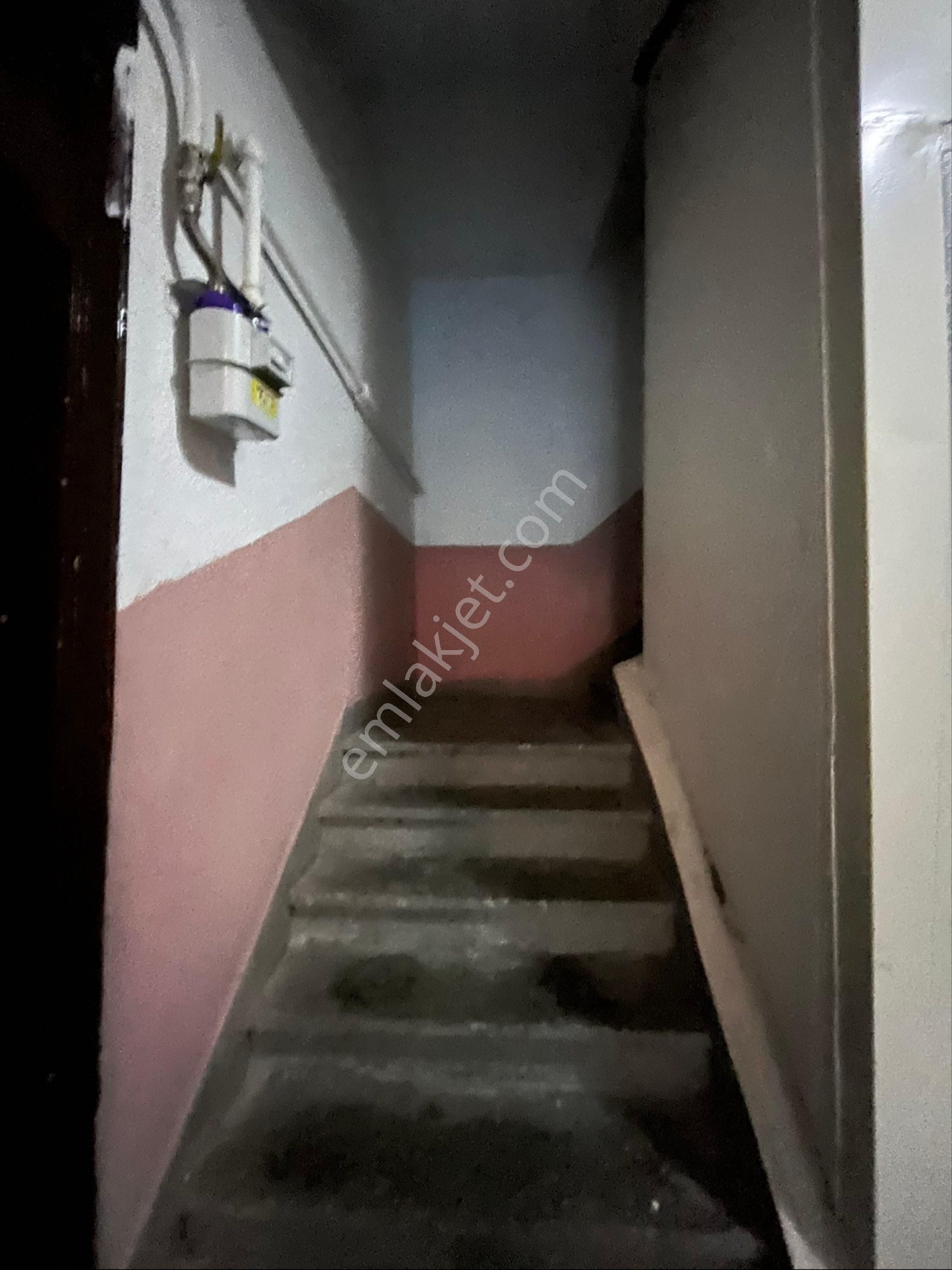 Fatih Işıklat Mahallesi Satılık 3+1 Daire - Görsel 16