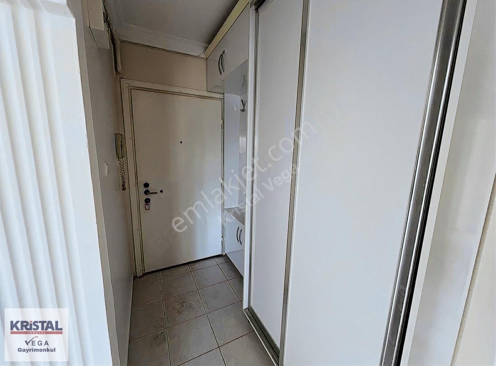 Bayraklı Armağan Çağlayan Sit. 2+1 Kiralık Daire - Kristal Vega - Görsel 3