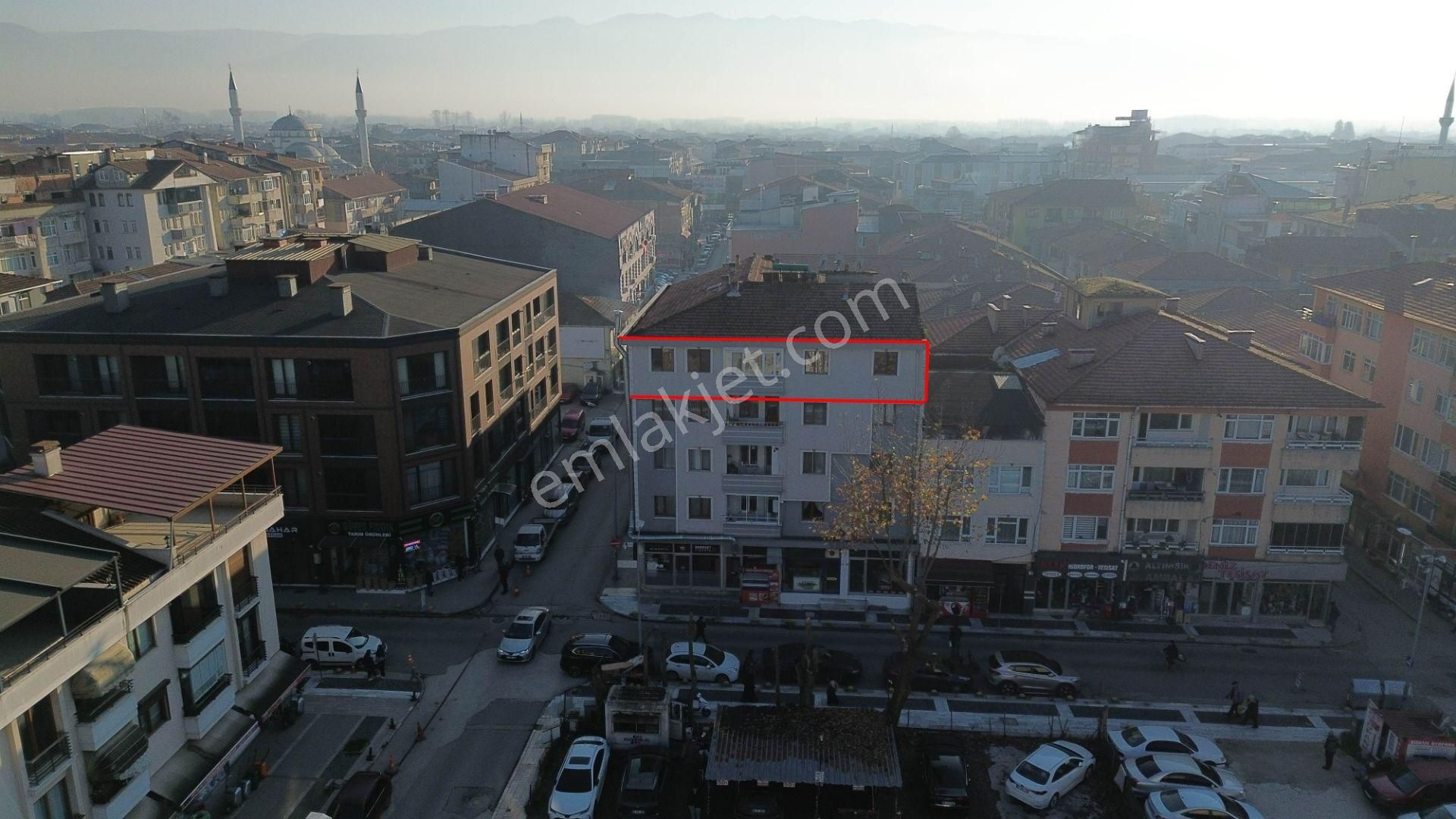 Bir Emlak'tan Şerefiye Mahallesi'nde 3+1 135 M2 Satılık Daire - Görsel 4