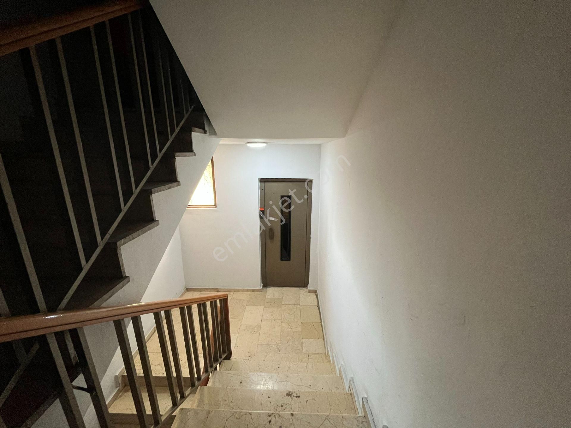 Bir Emlak'tan Şerefiye Mahallesi'nde 3+1 135 M2 Satılık Daire - Görsel 5