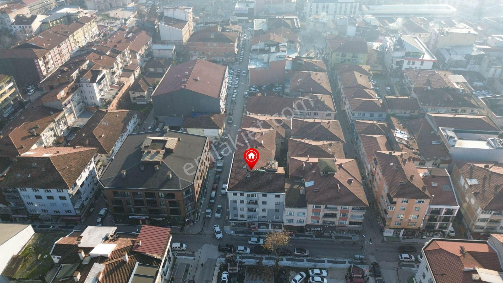 Bir Emlak'tan Şerefiye Mahallesi'nde 3+1 135 M2 Satılık Daire - Görsel 14