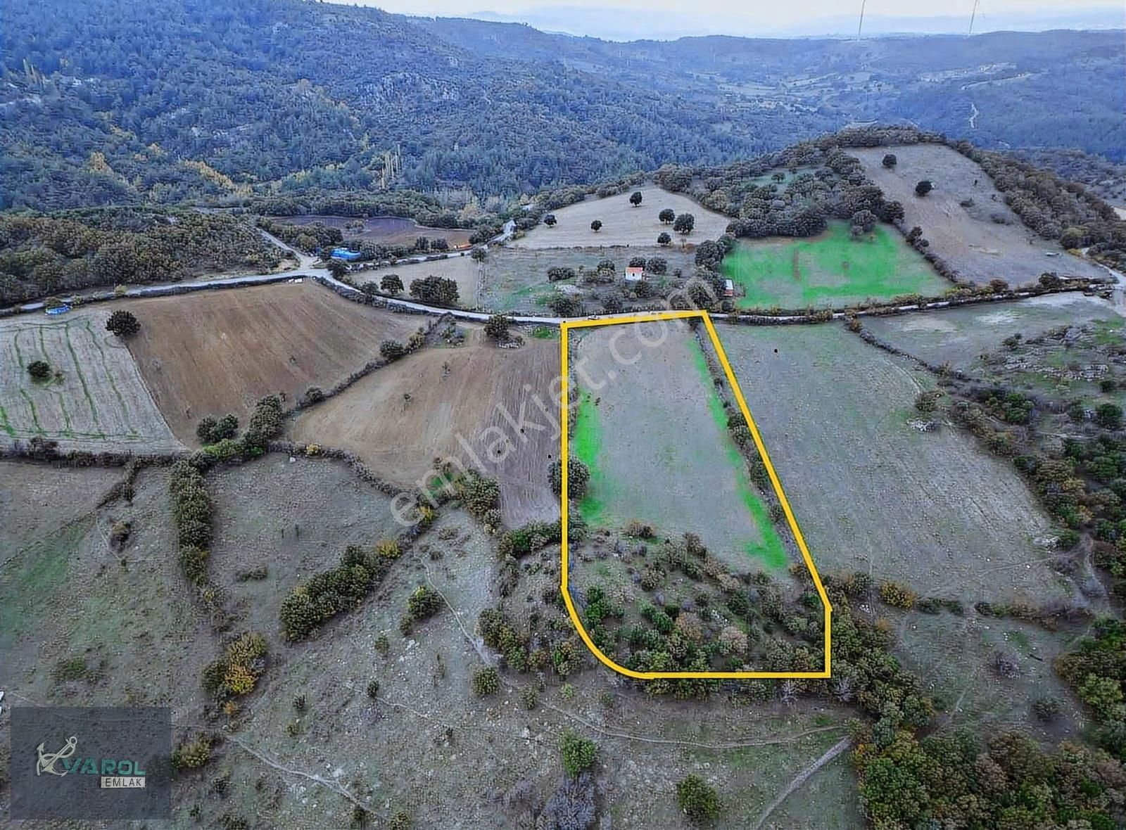 Süleyman Köyde 9000m² Kadastro Yolu Olan Tarla - Görsel 26