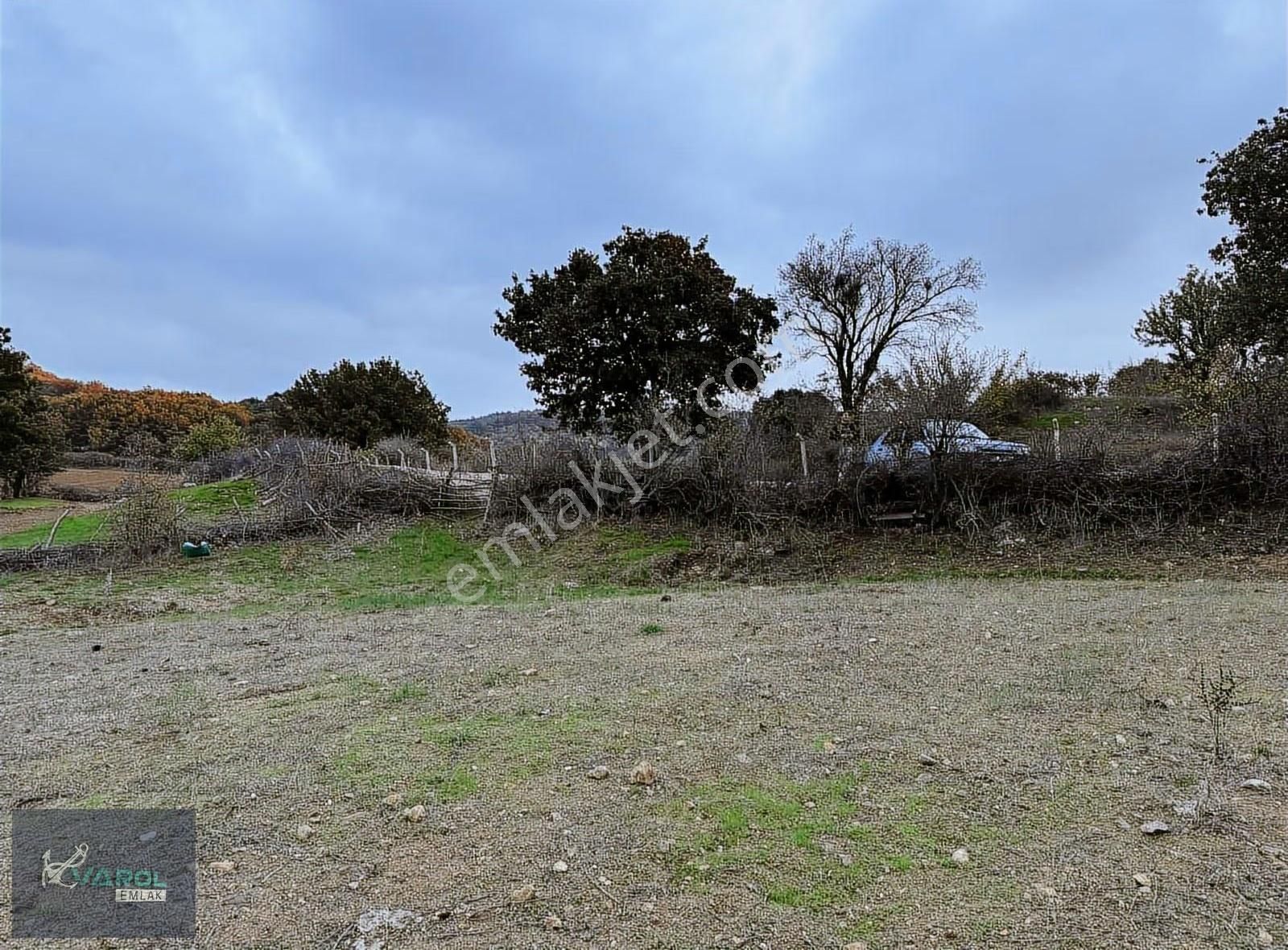 Süleyman Köyde 9000m² Kadastro Yolu Olan Tarla - Görsel 25