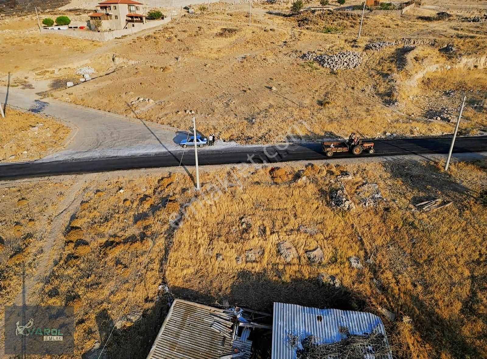 Tuzla Köyünde 935m2 İçerisinde Yapı Olan Arsa - Görsel 3