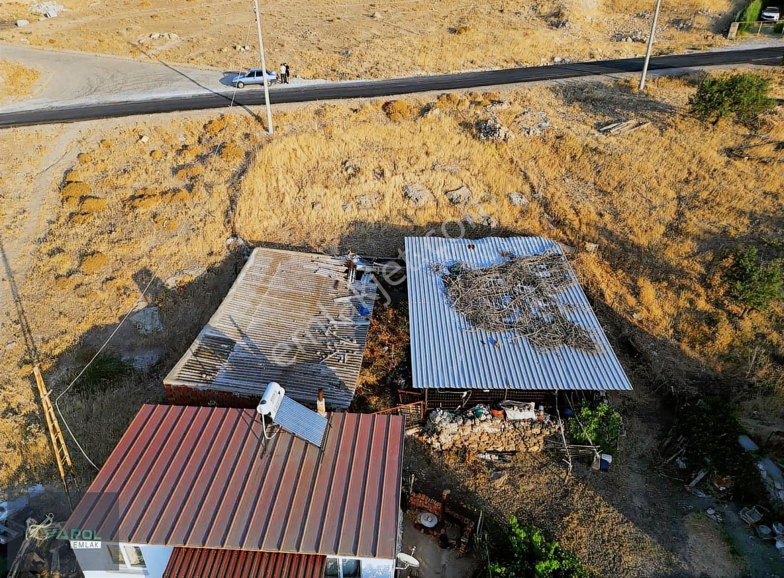 Tuzla Köyünde 935m2 İçerisinde Yapı Olan Arsa - Görsel 18