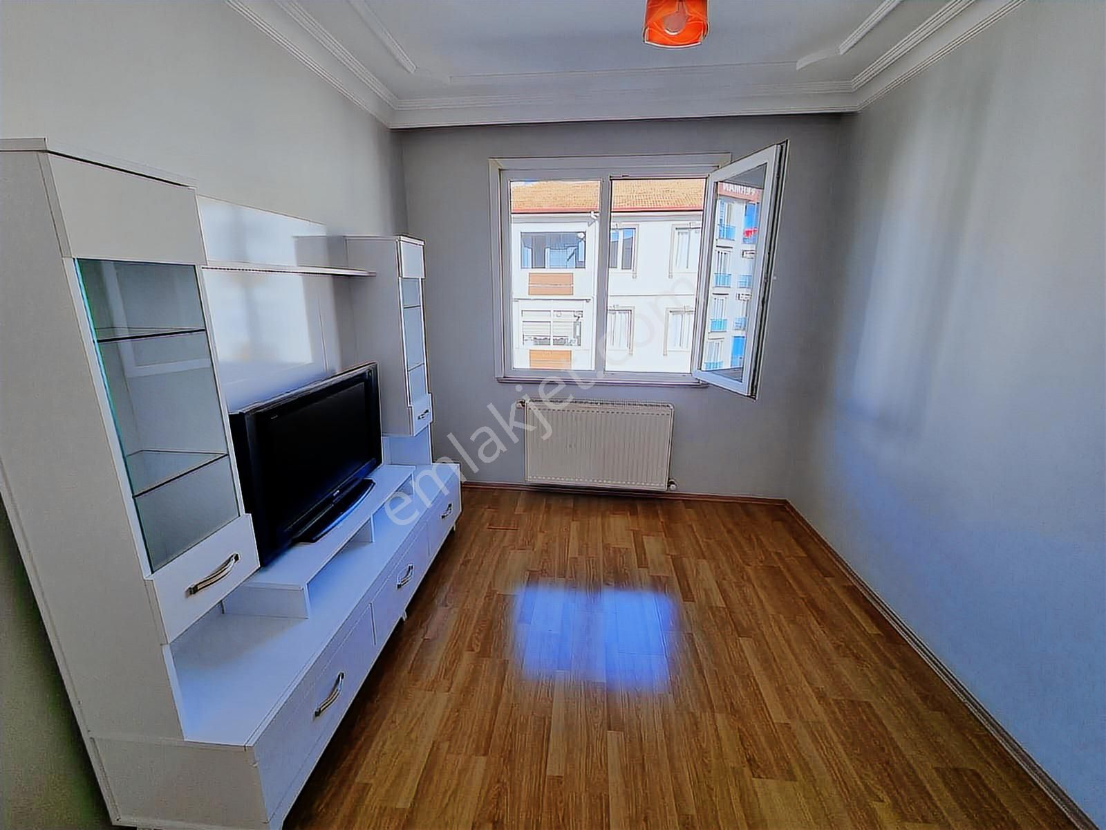 Pendik Esenyalı Mahallesinde 4+2 Satılık Dubleks Fırsat Daire - Görsel 29