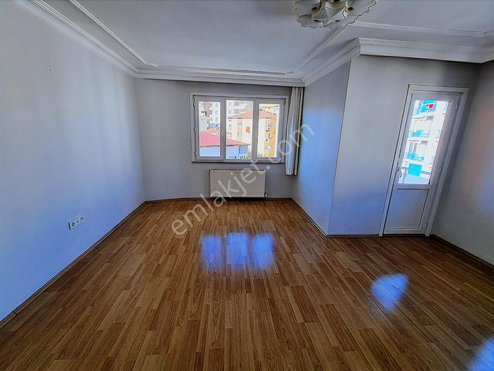Pendik Esenyalı Mahallesinde 4+2 Satılık Dubleks Fırsat Daire - Görsel 7
