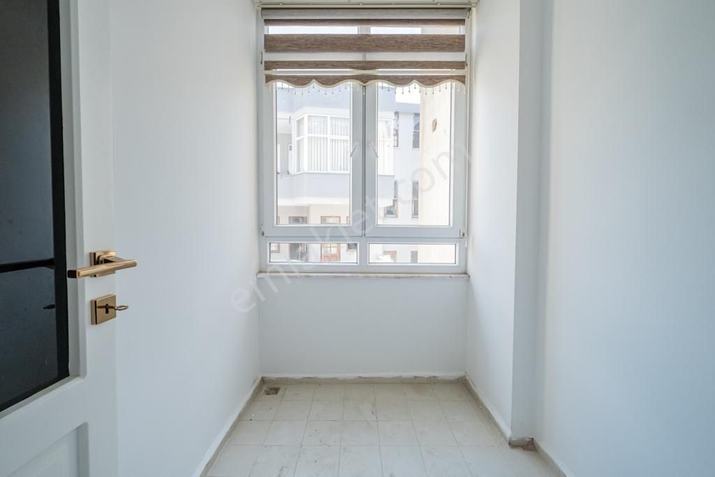 Alanya Yalı Taksi Cadde Üzerinde Tespo Market Civ.satılık 3+1 Asansörlü Daire - Görsel 21