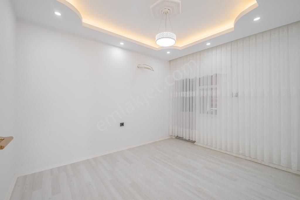 Alanya Yalı Taksi Cadde Üzerinde Tespo Market Civ.satılık 3+1 Asansörlü Daire - Görsel 20