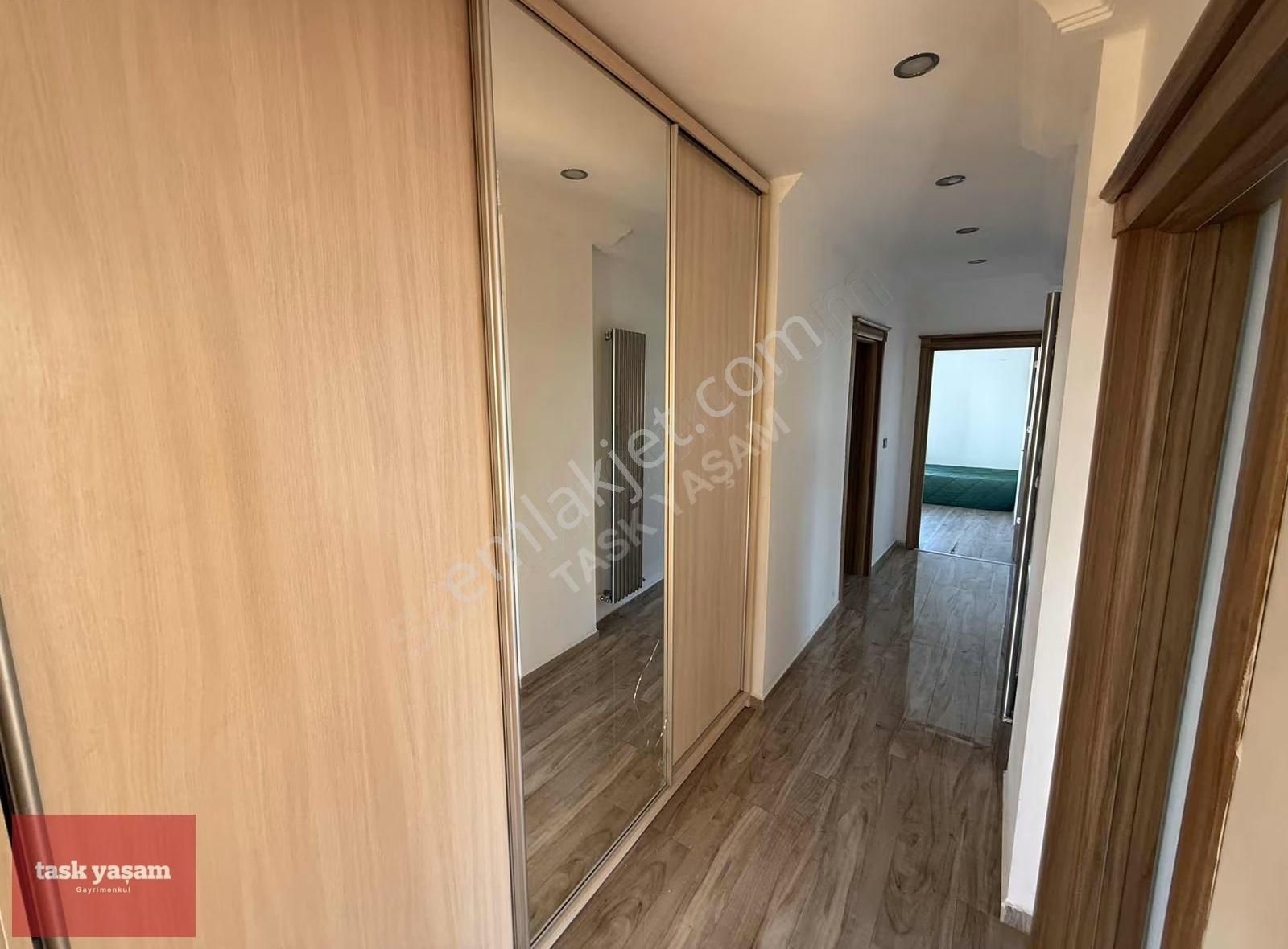 Ulusta Boğaz Manzaralı 3+1 Masrafsız Daire - Görsel 23