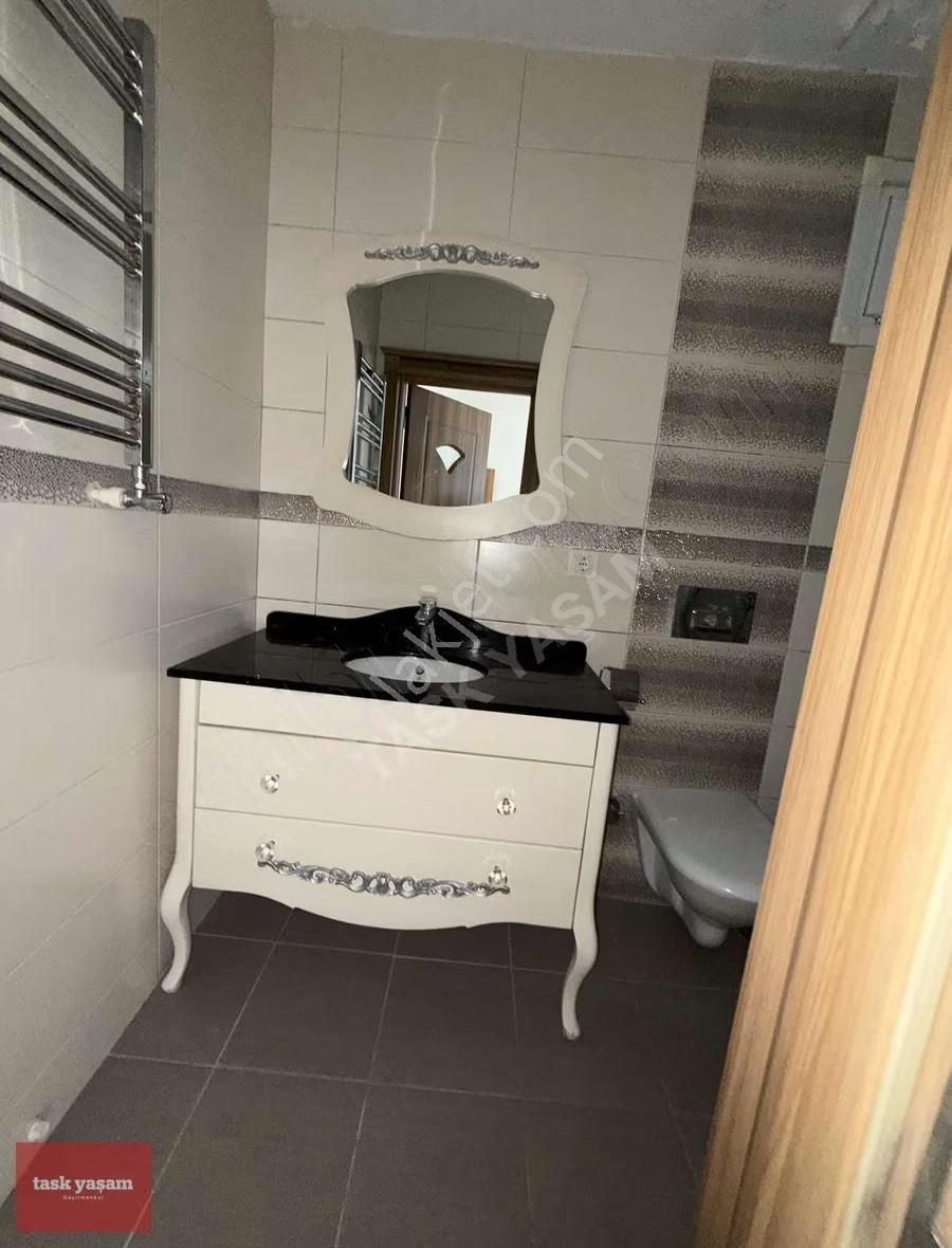 Ulusta Boğaz Manzaralı 3+1 Masrafsız Daire - Görsel 2