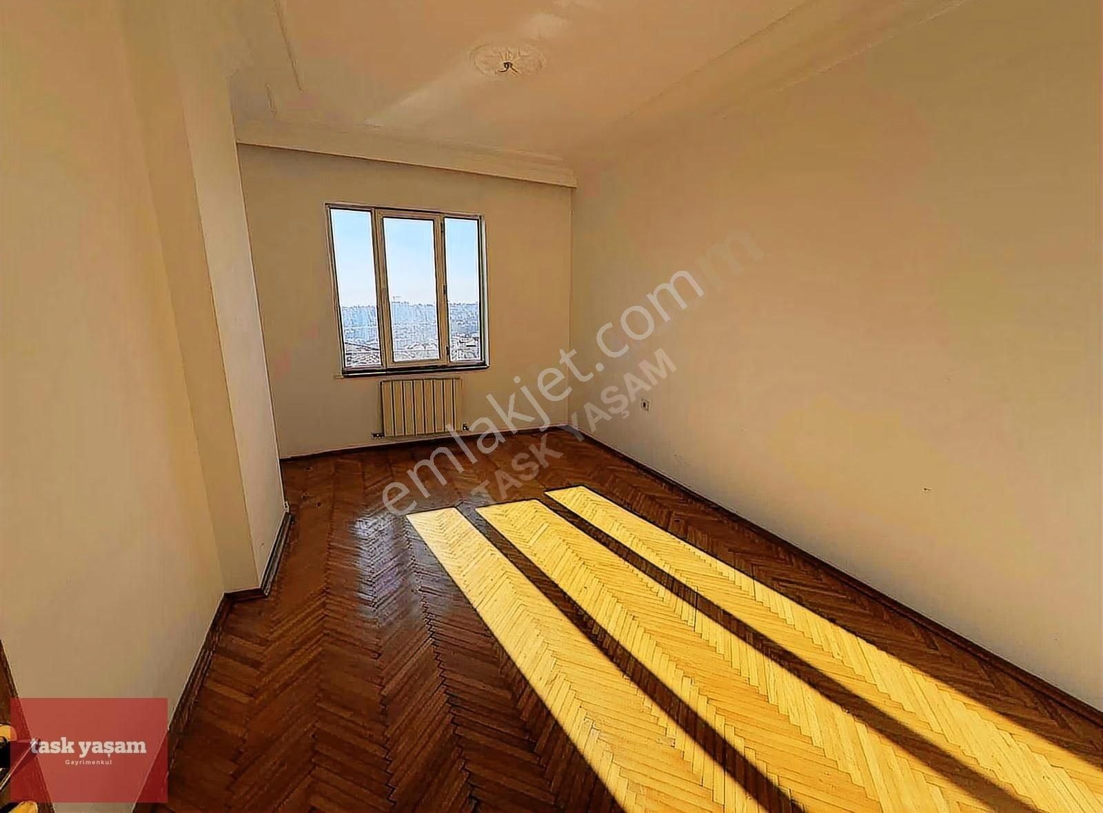 Ulusta Boğaz Manzaralı 3+1 Masrafsız Daire - Görsel 12