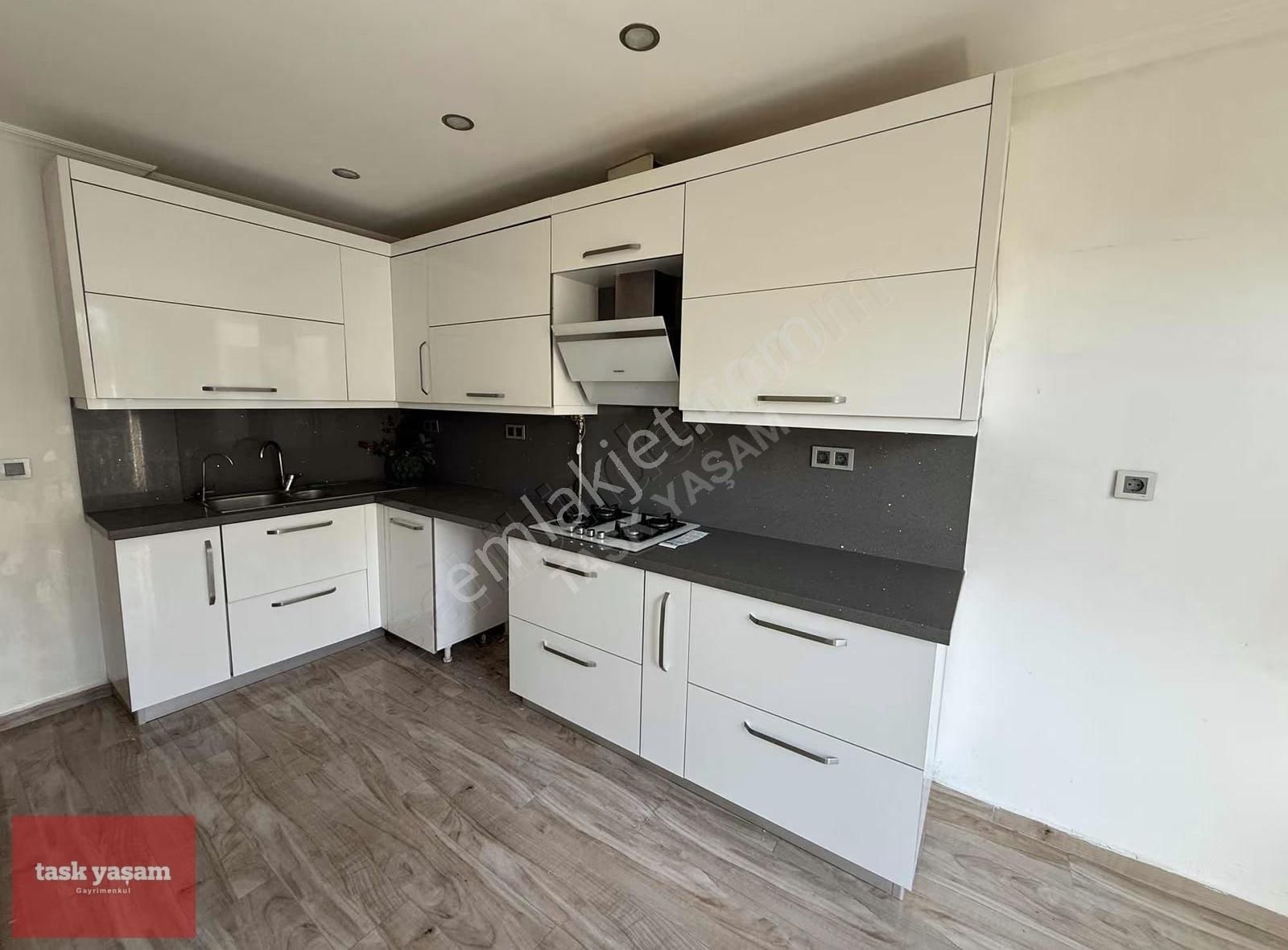 Ulusta Boğaz Manzaralı 3+1 Masrafsız Daire - Görsel 7