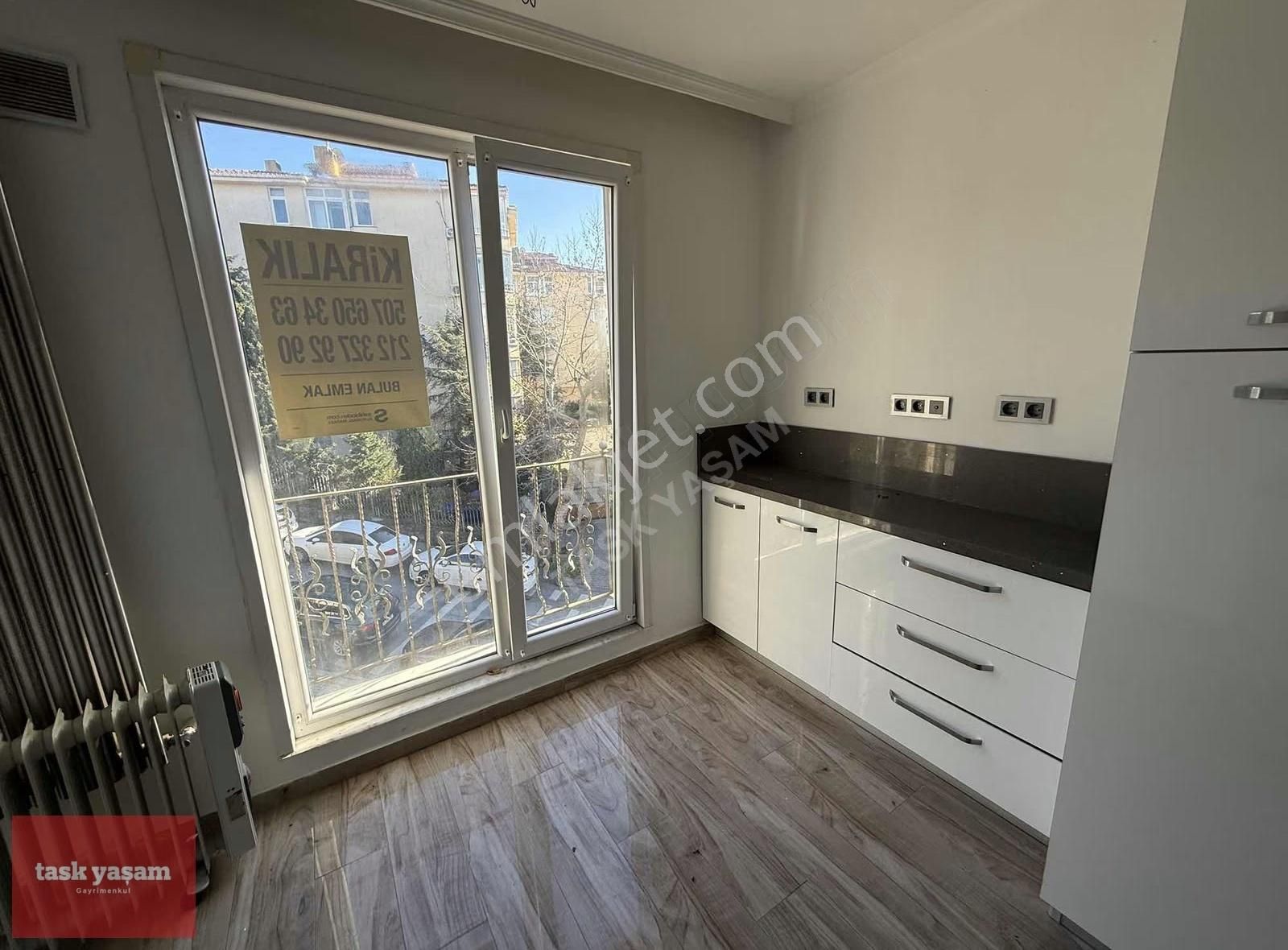 Ulusta Boğaz Manzaralı 3+1 Masrafsız Daire - Görsel 15