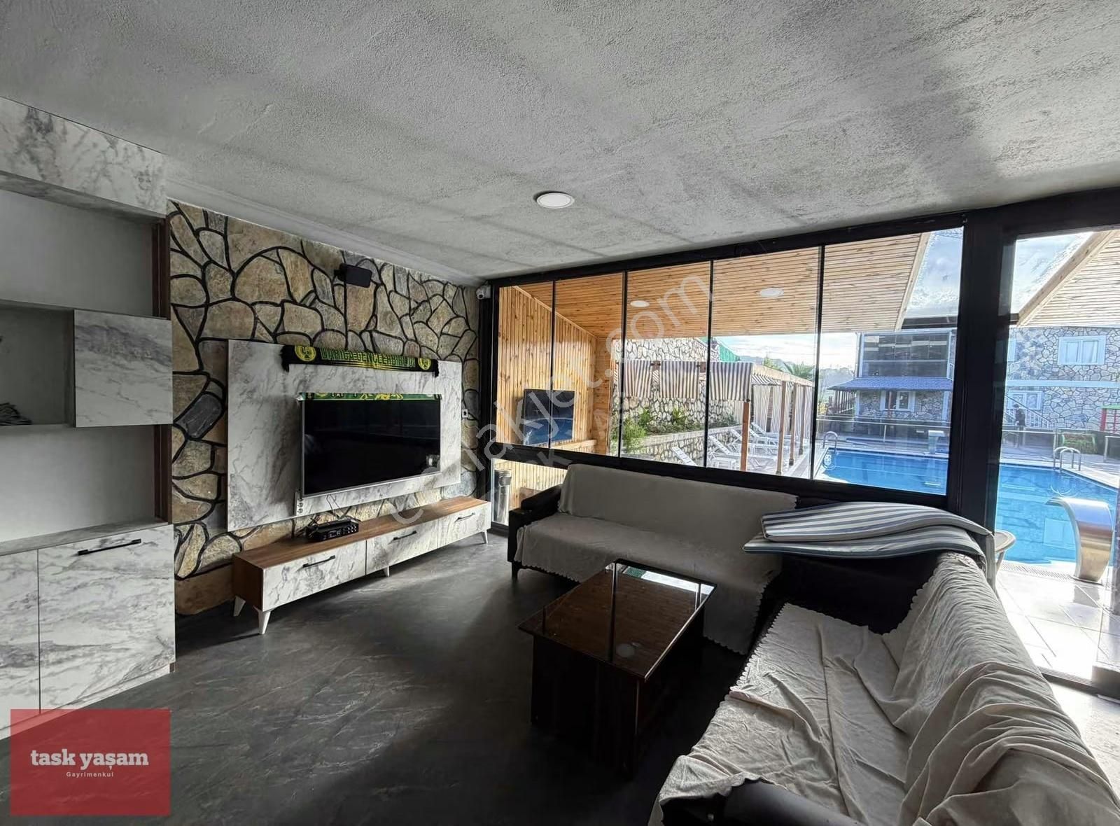 Derince Karagöllü'de 8+2 Özel Yaşam - Muhteşem Arazi - Görsel 28