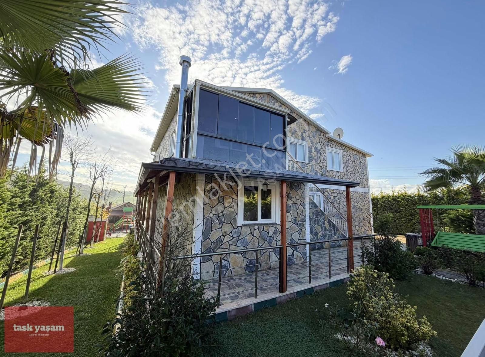 Derince Karagöllü'de 8+2 Özel Yaşam - Muhteşem Arazi - Görsel 27