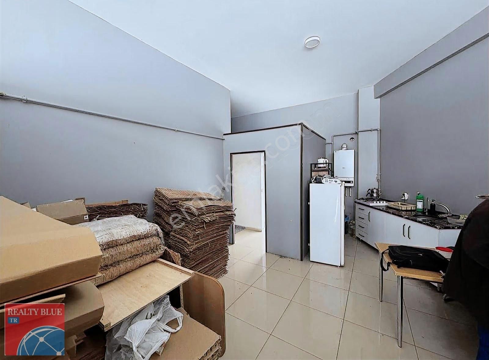 Samandıra Eyüpsultan Mahallesinde Kiralık 120 M2 Depolu Dükkan - Görsel 23