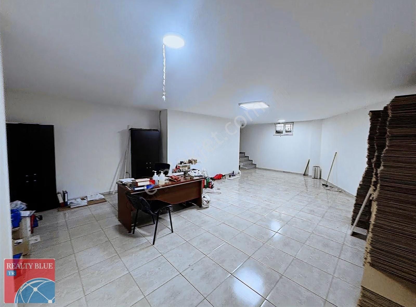 Samandıra Eyüpsultan Mahallesinde Kiralık 120 M2 Depolu Dükkan - Görsel 9