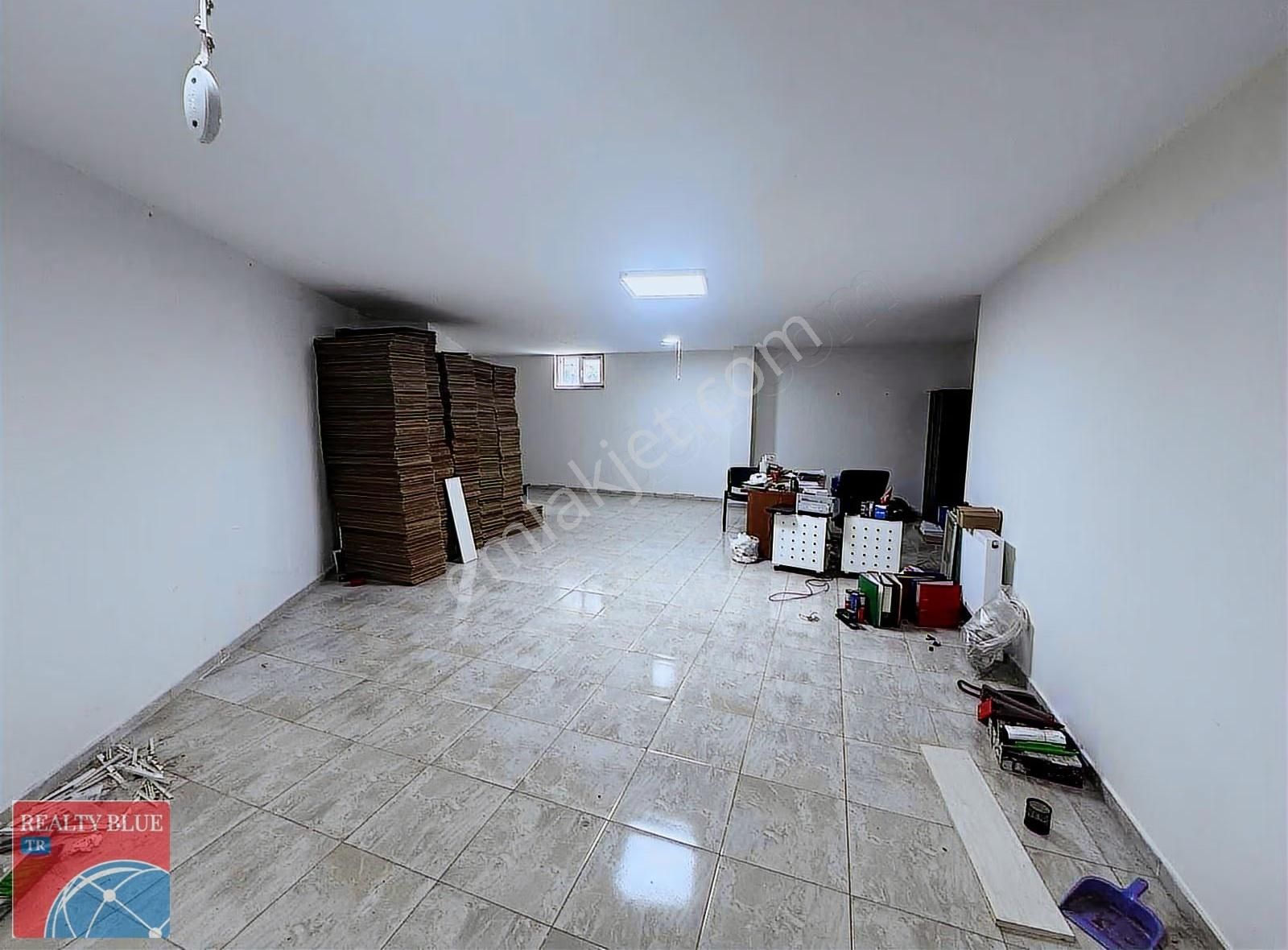 Samandıra Eyüpsultan Mahallesinde Kiralık 120 M2 Depolu Dükkan - Görsel 13