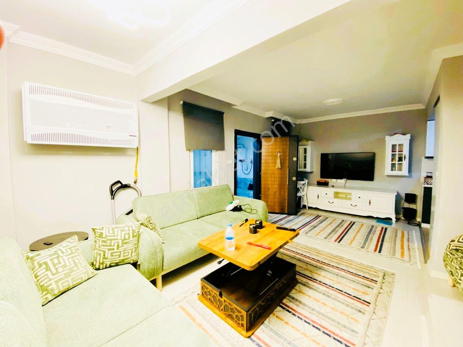 Yeniçiftlikte Kullanıma Hazır Merkezi Konumda Eşyalı 5+1 Villa Yazlık - Görsel 11