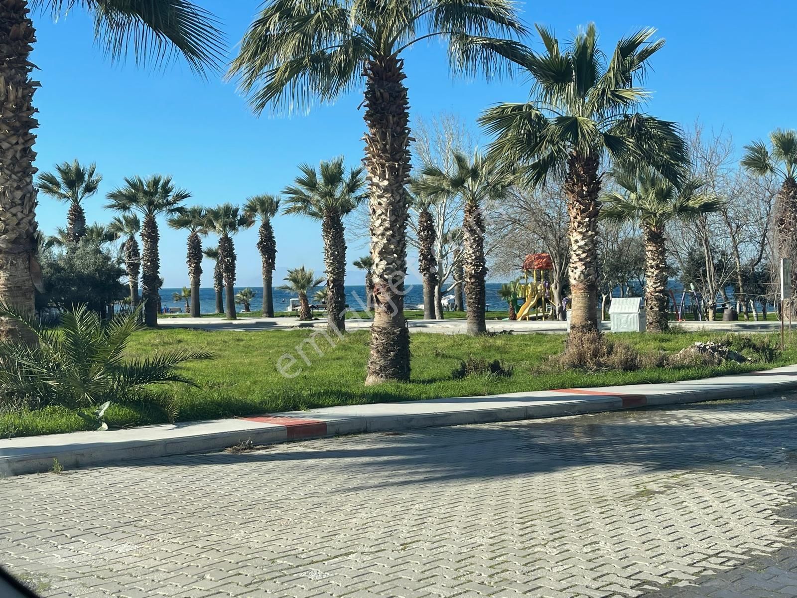 Efeler Mahalesi Cok Merkezde