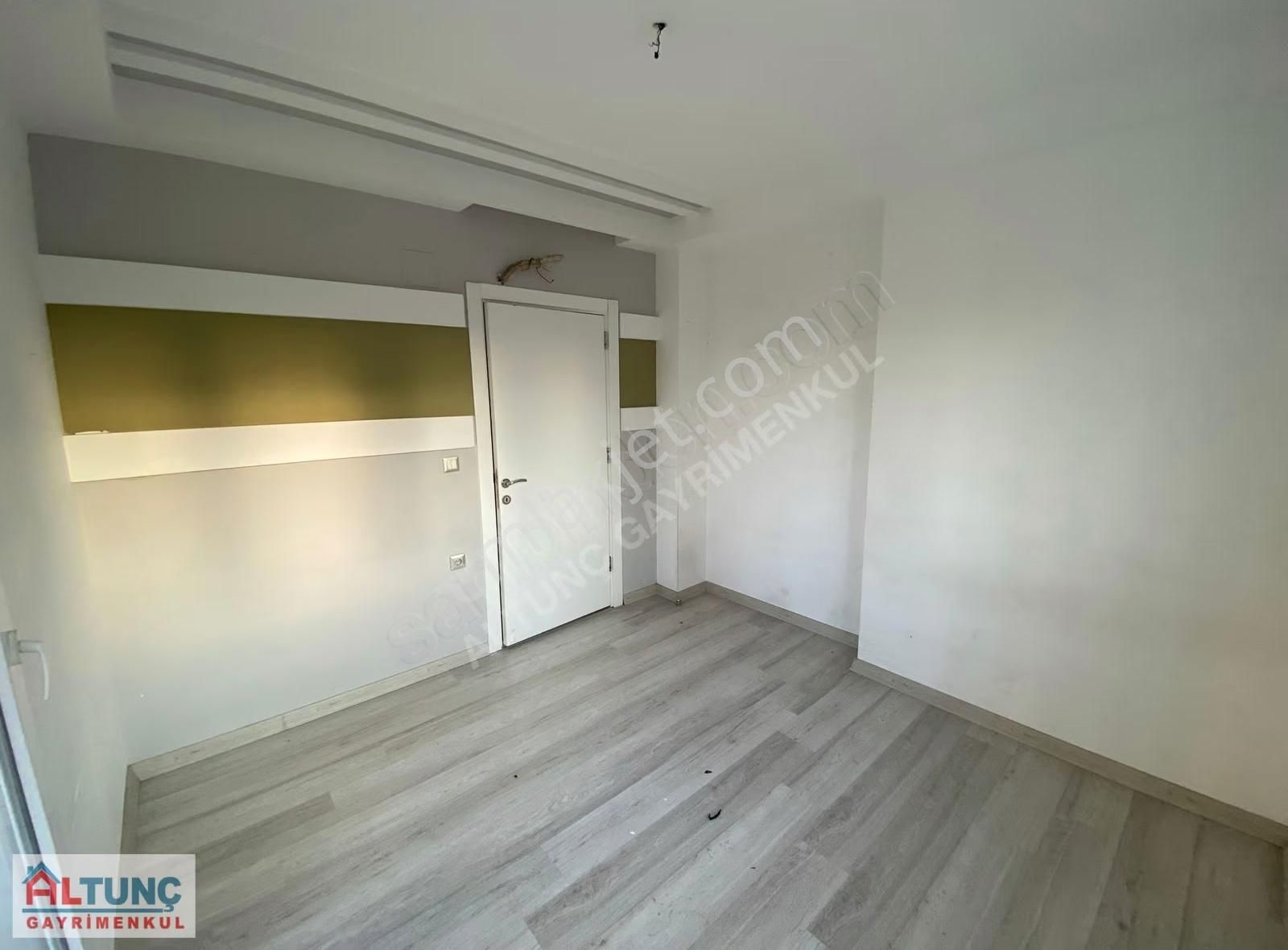 Türkmenbaşı Ve Begoviç Bulvarına Yürüme Mesafesinde Kiralık 3+1 - Görsel 6