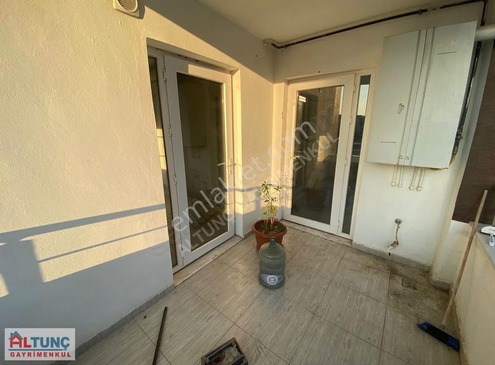 Türkmenbaşı Ve Begoviç Bulvarına Yürüme Mesafesinde Kiralık 3+1 - Görsel 4