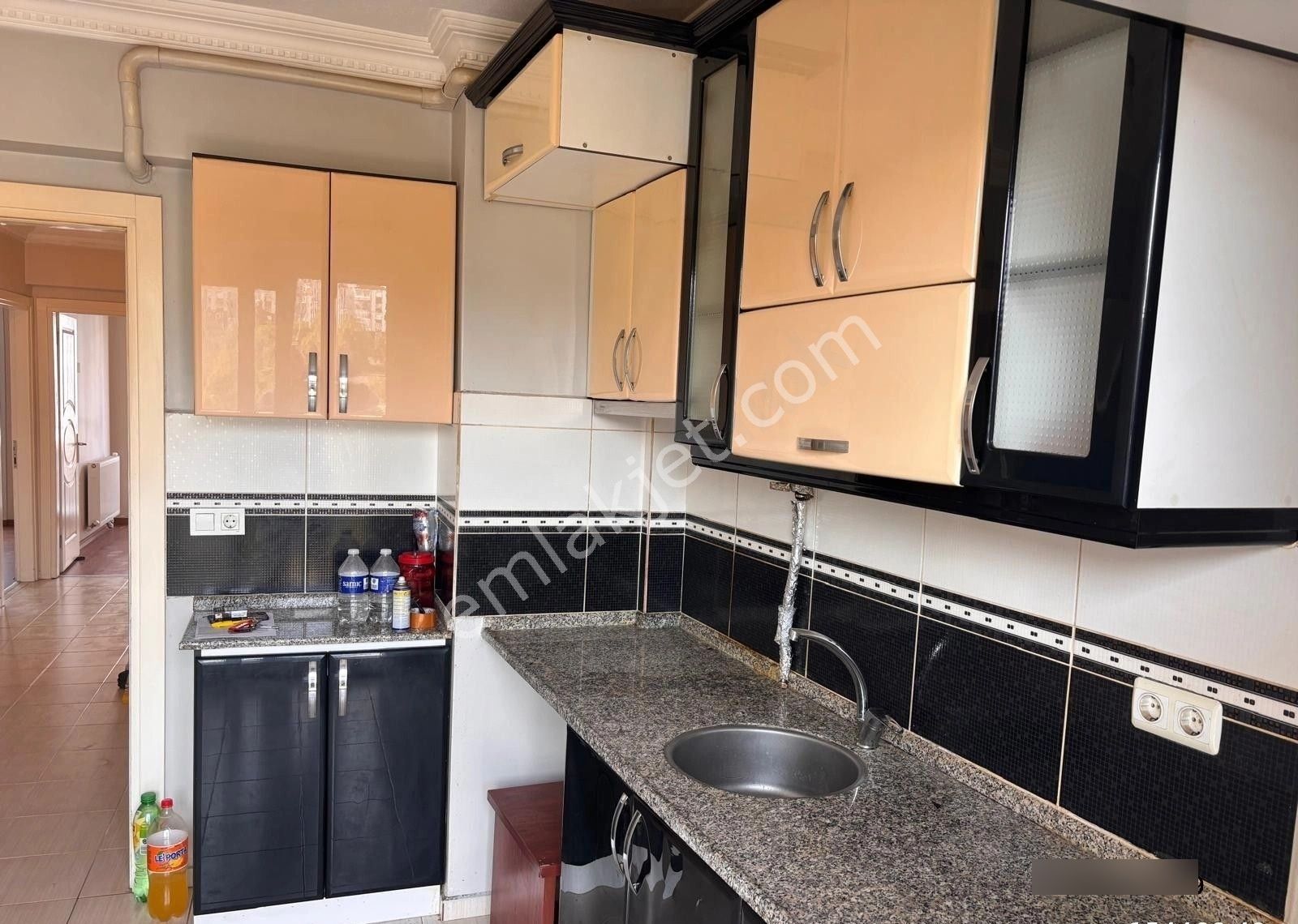 Karabağlar Sevgi Mahallesinde 2+1 Ferah Park Manzaralı Daire - Görsel 8