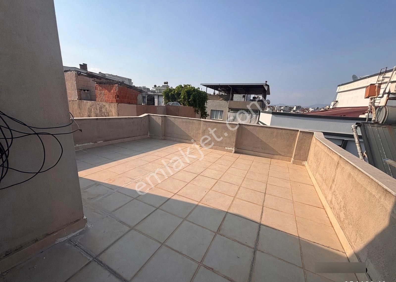 Karabağlar Sevgi Mahallesinde 2+1 Ferah Park Manzaralı Daire - Görsel 16