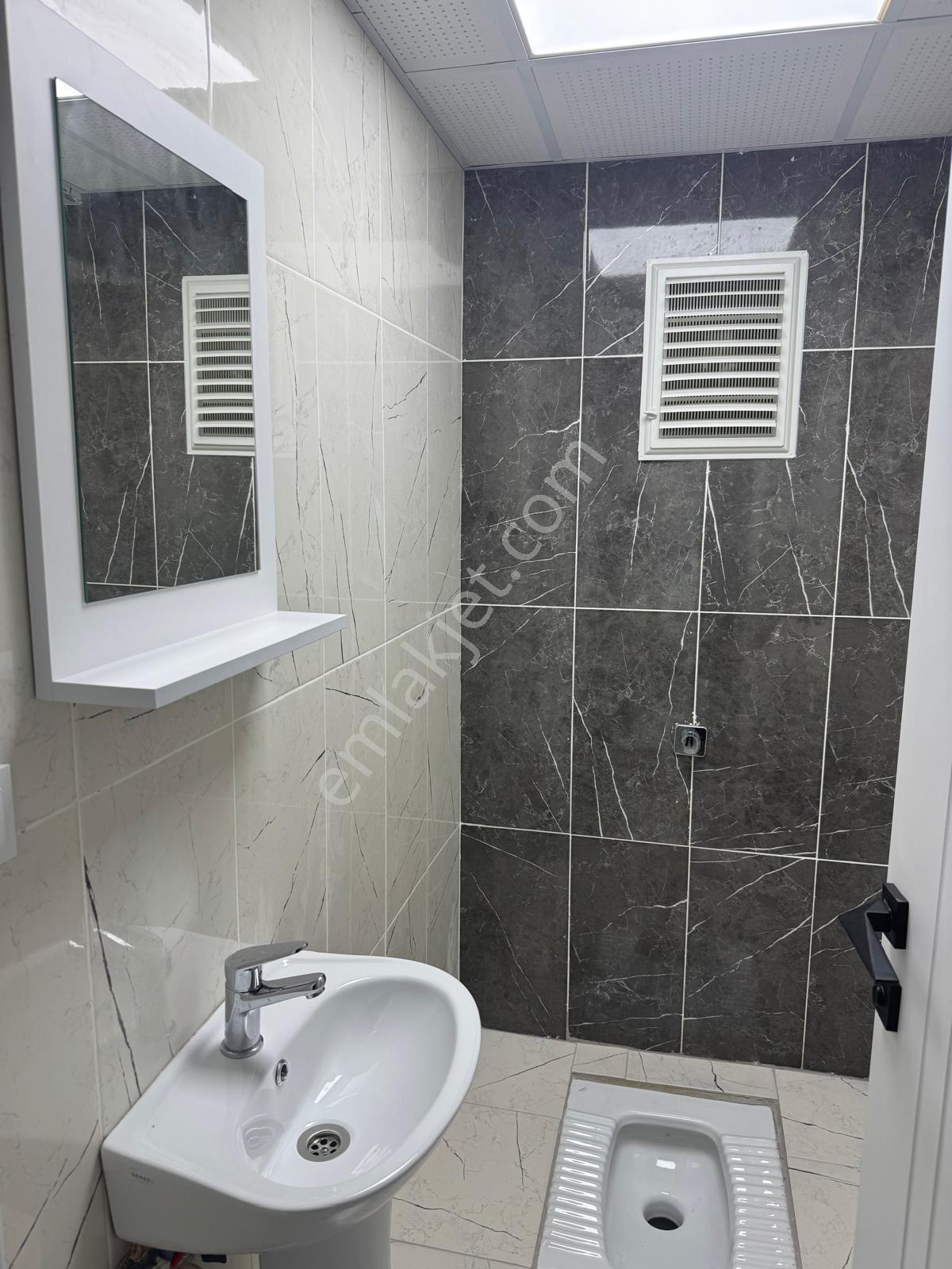 Özgür Kent Sitesinde 2+1 Lüks Kiralık Otoparklı Daire - Görsel 12