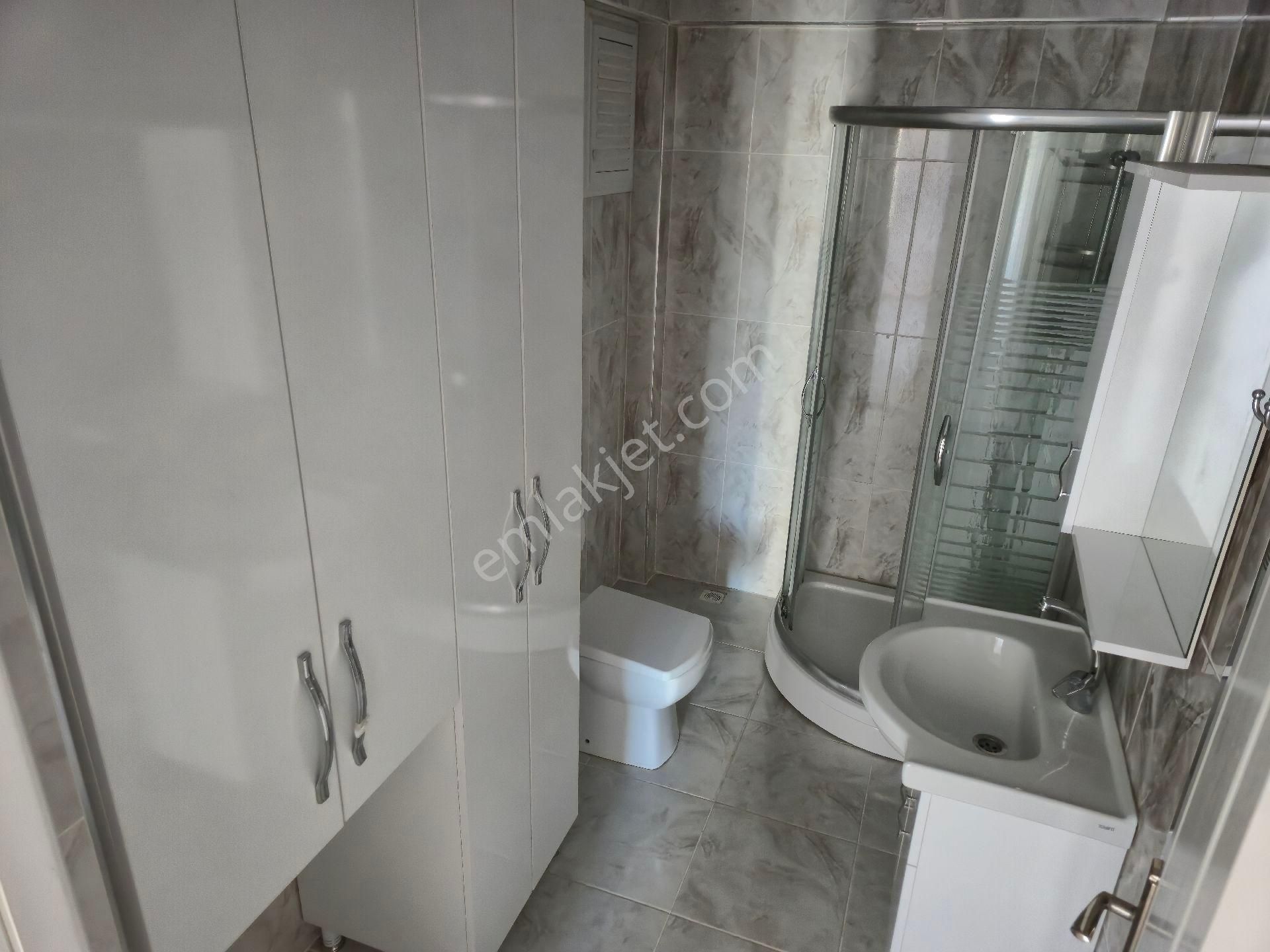 Realty World'dan Adapazarı Korucukta 110m2 2 Balkonlu Arakat 3+1 - Görsel 31