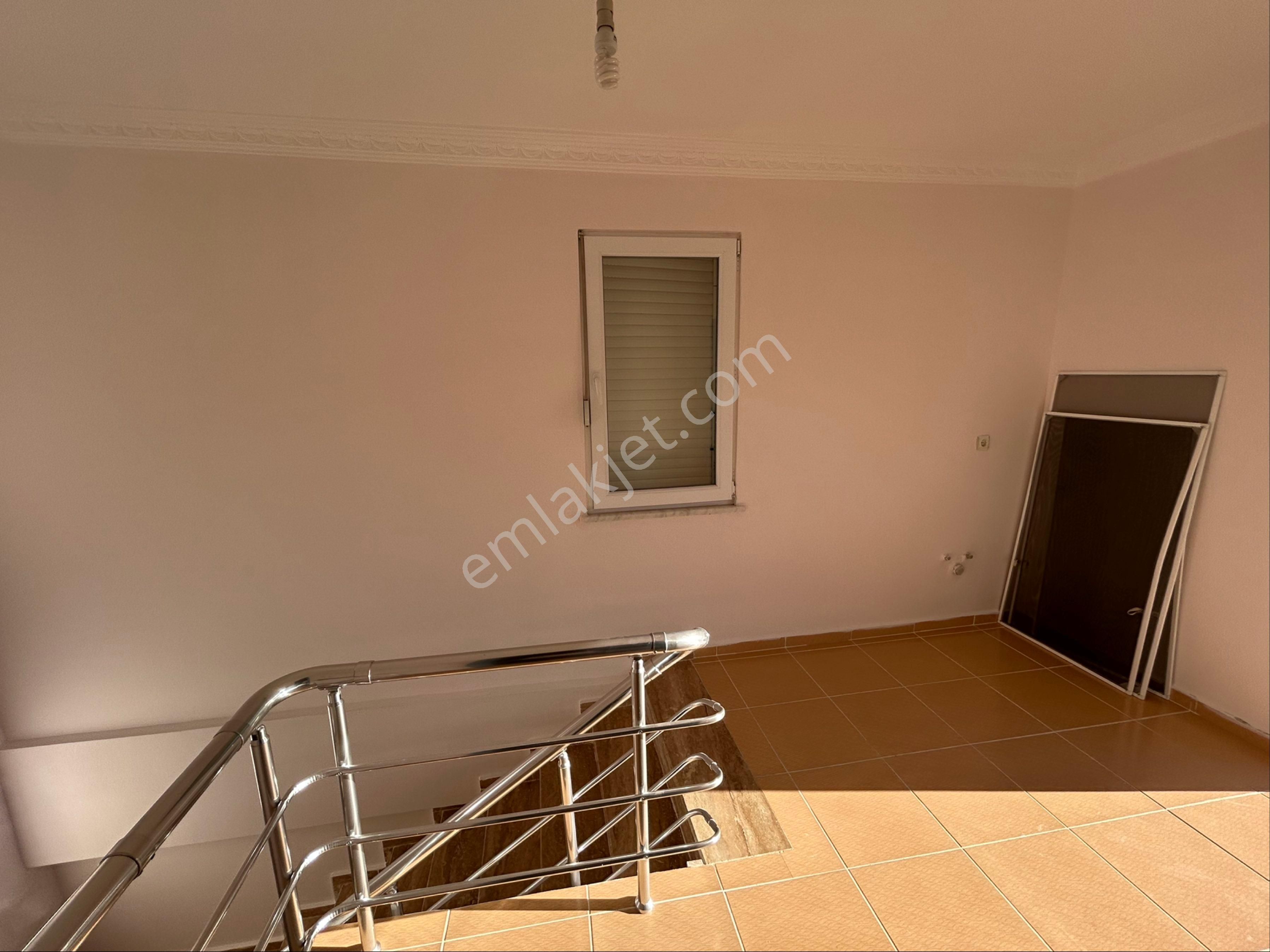 Didim Merkezde 3+1 Geniş Villa - Görsel 30