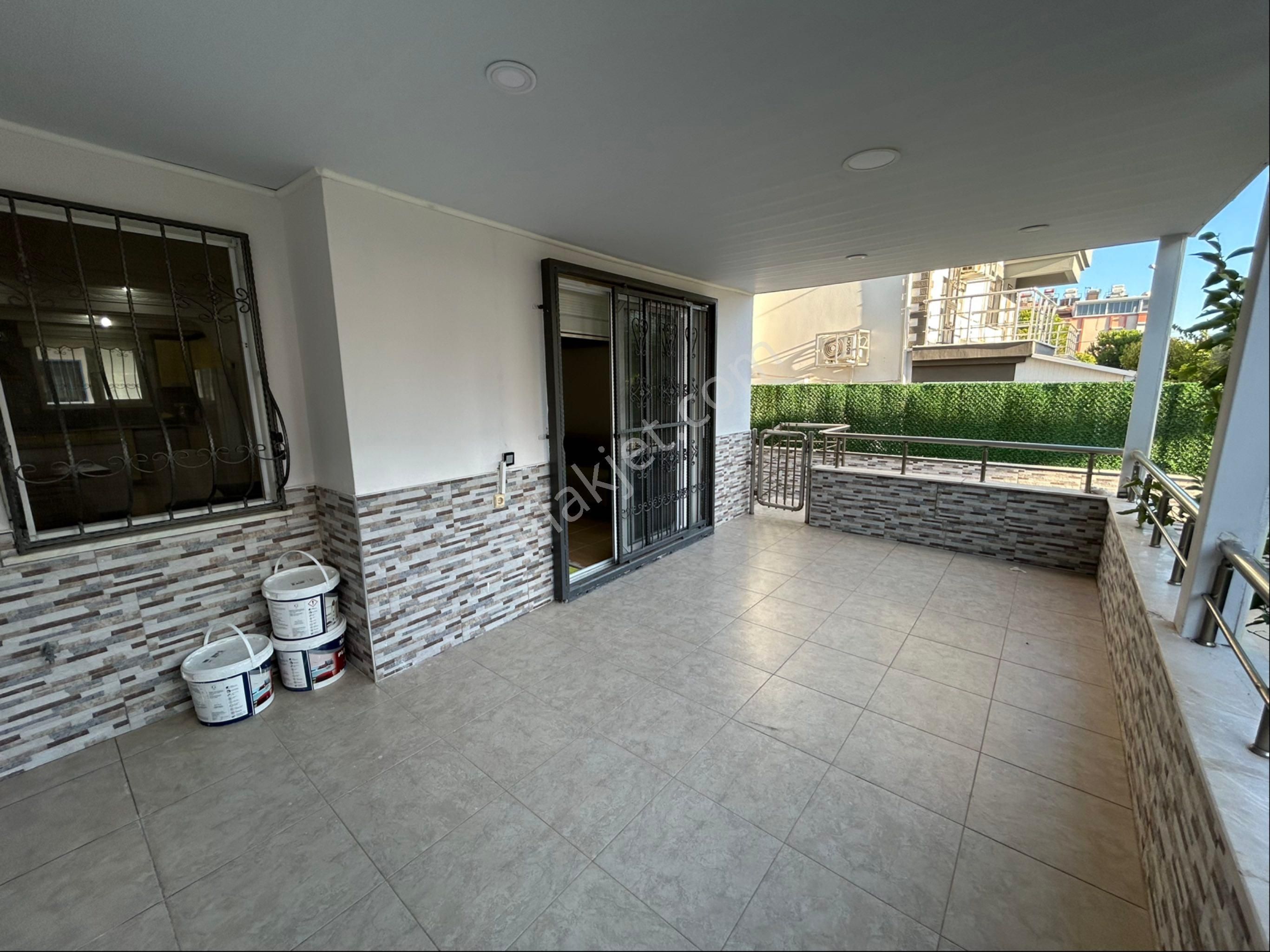 Didim Merkezde 3+1 Geniş Villa - Görsel 12