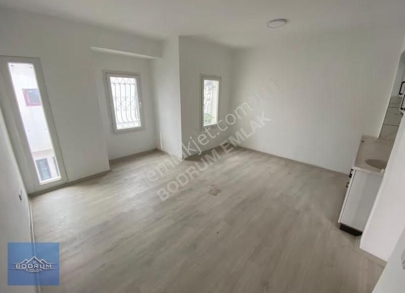 Bodrum Merkez Yüksek Krediye Uygun Satılık 1+1 - Görsel 9