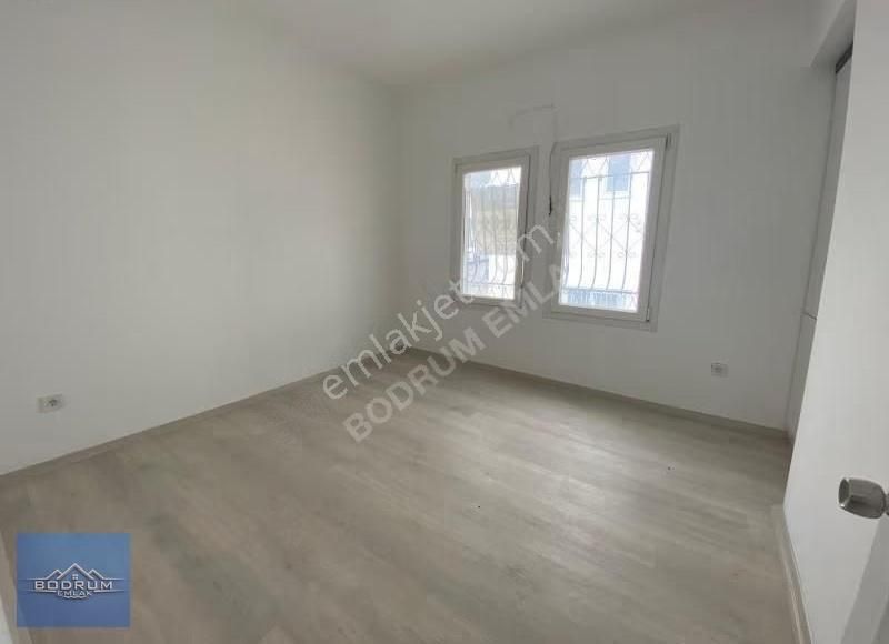 Bodrum Merkez Yüksek Krediye Uygun Satılık 1+1 - Görsel 3