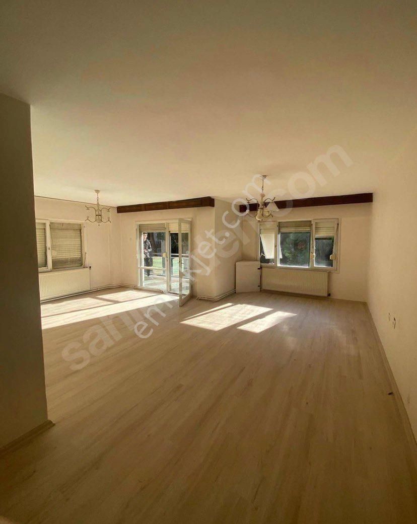 Bornovanın Kalbinde, Eşsiz Konumda,aydınlık Ve Ferah3+1 Daire - Görsel 5