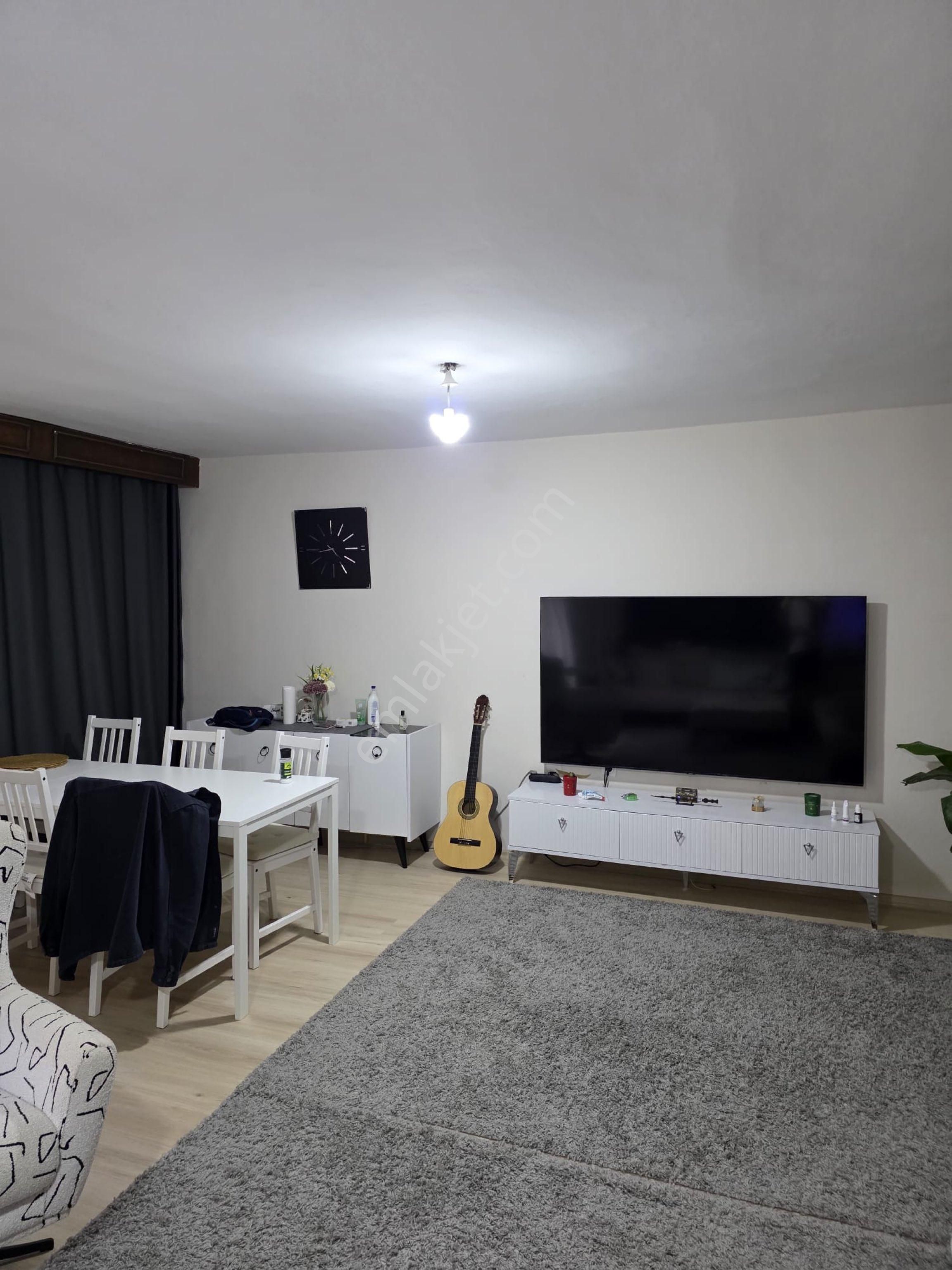 Bornovanın Kalbinde, Eşsiz Konumda,aydınlık Ve Ferah3+1 Daire - Görsel 18