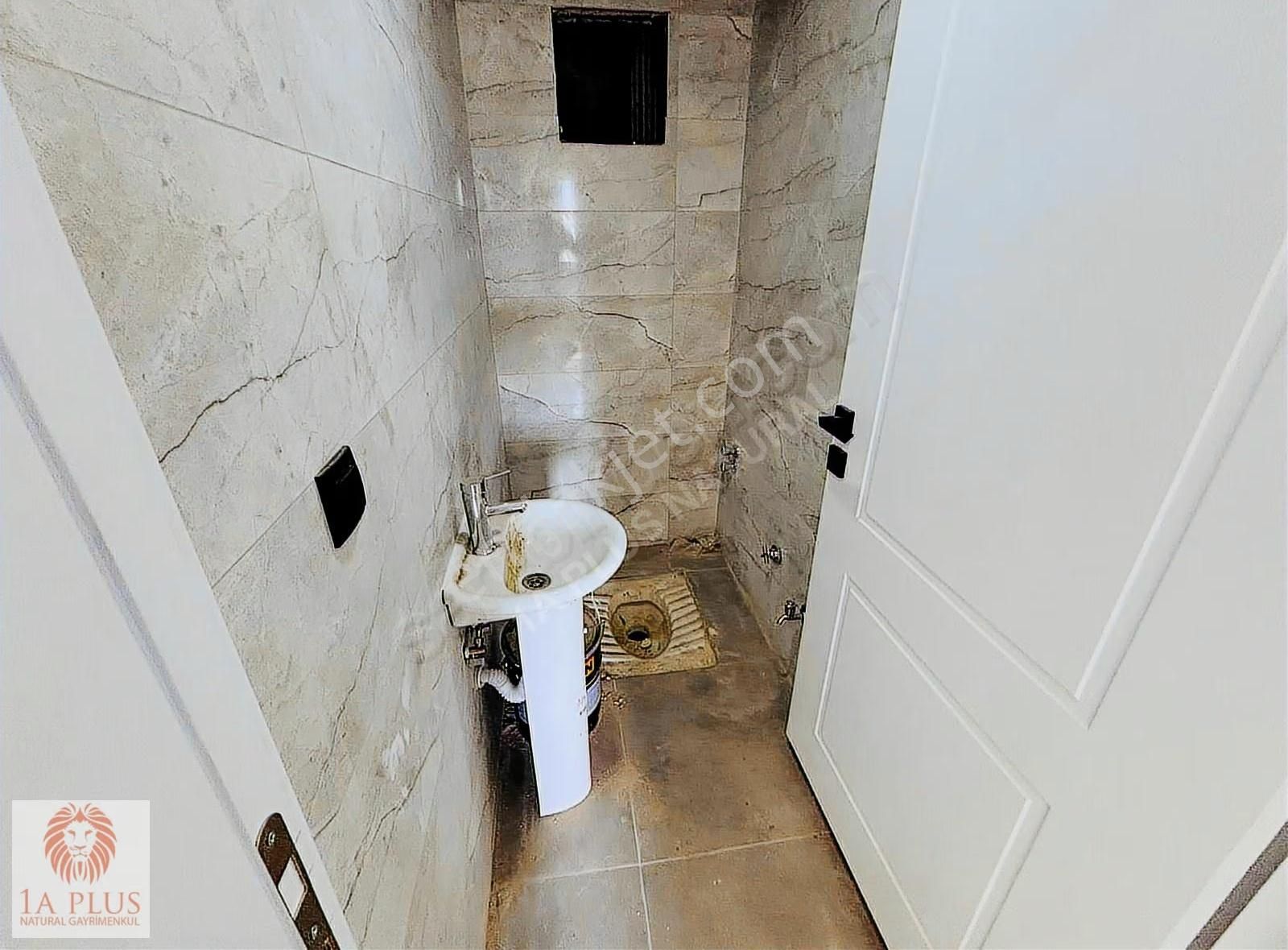 Aktoprak'ta Havuzlu Asansörlü 2+1 115 M2 Kiralık Sıfır Daire - Görsel 14