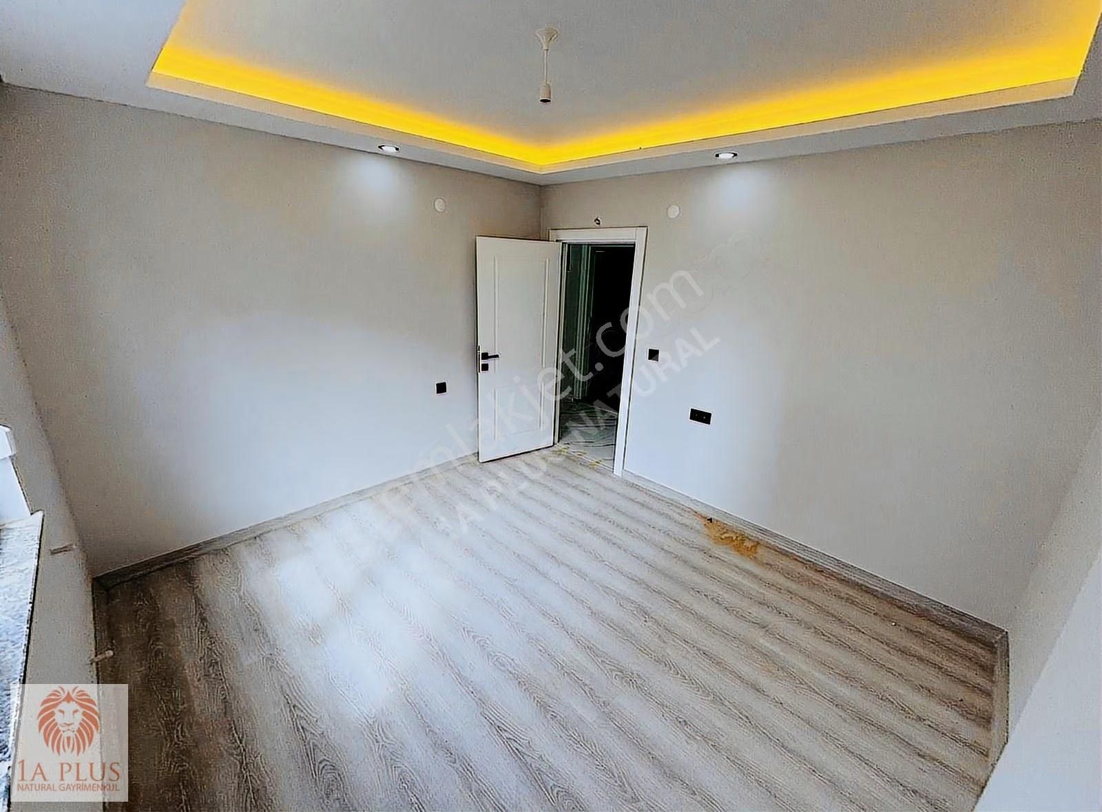 Aktoprak'ta Havuzlu Asansörlü 2+1 115 M2 Kiralık Sıfır Daire - Görsel 24