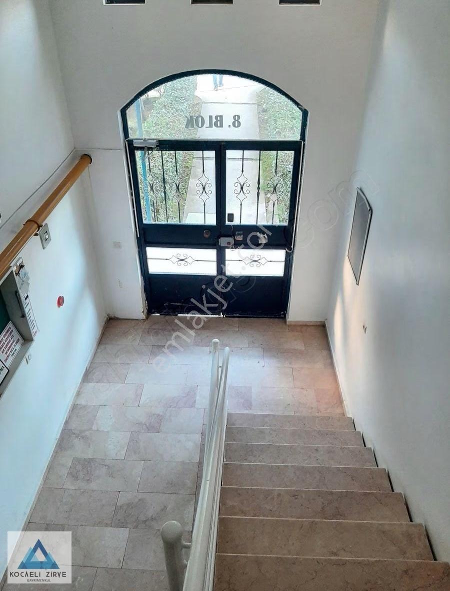 Barışkent'te 3+1 Güney Cepheli Ara Kat Satılık Daire - Görsel 7