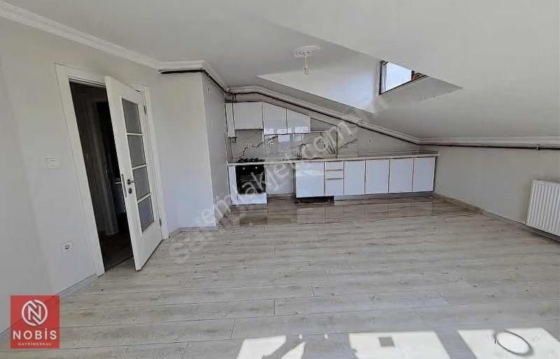 Murat Reis Mahhallesin'de Kaçırılmıyacak Dublex Fırsatı - Görsel 3