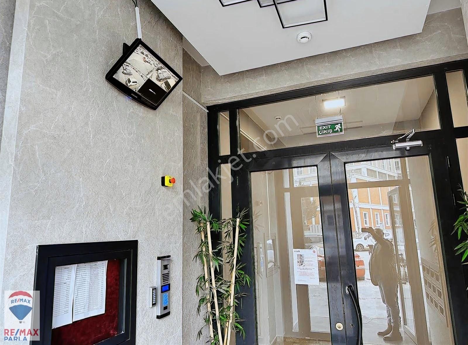 Canik Şehri Bahçe Konutları E-4 Blok Satılık 2+1 Daire - Görsel 9