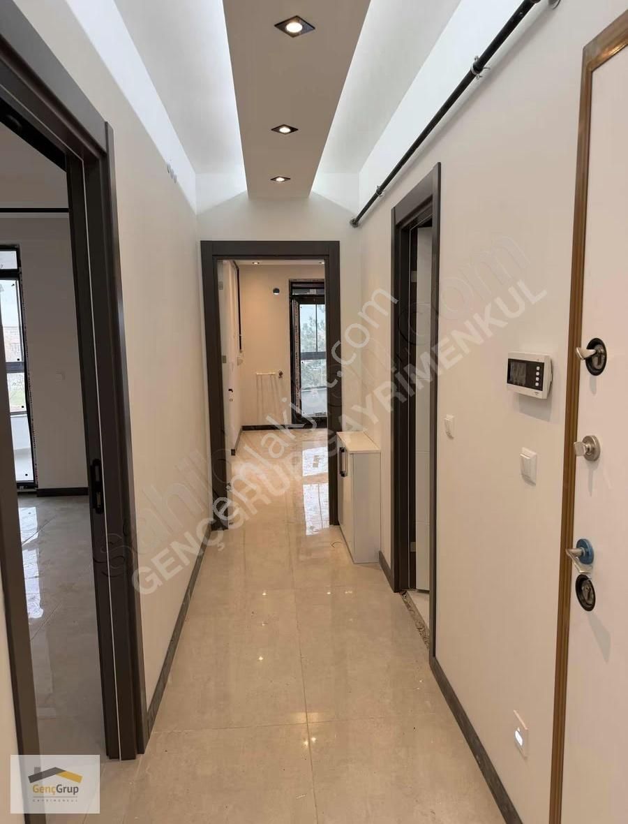 *genç Grup* Önü Açık Yeşile Manzaralı,çift Balkon'lu Geniş 2+1. - Görsel 15