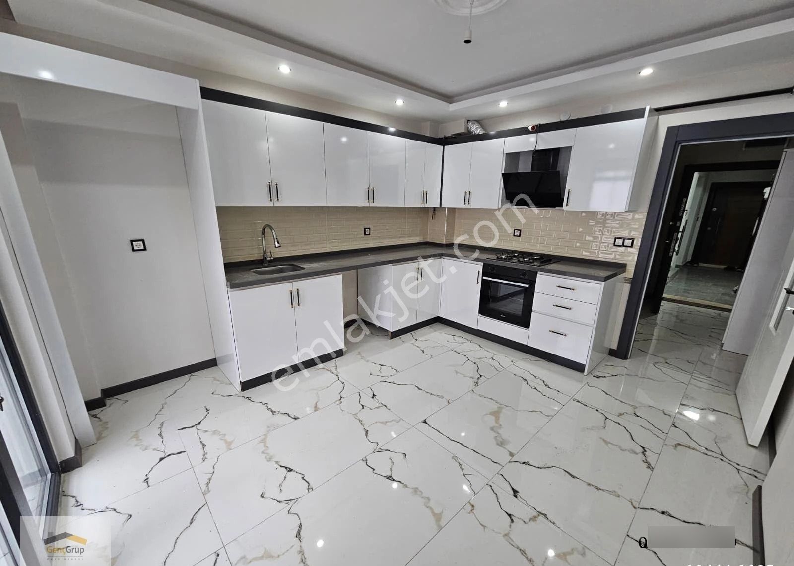 *genç Grup* Tombakzade Yakını Yüksek Kredili Arakat Ö. Garaj 2+1 - Görsel 18