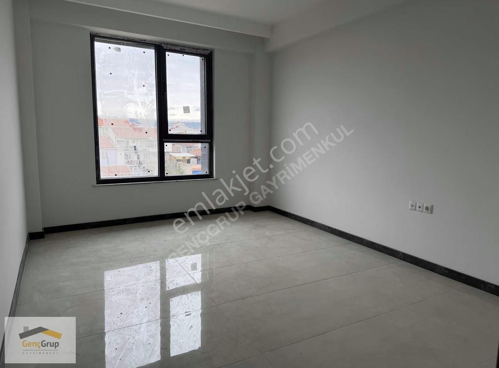 *genç Grup* Park Manzaralı,özel Garajlı,çift Balkon'lu Geniş 3+1 - Görsel 9