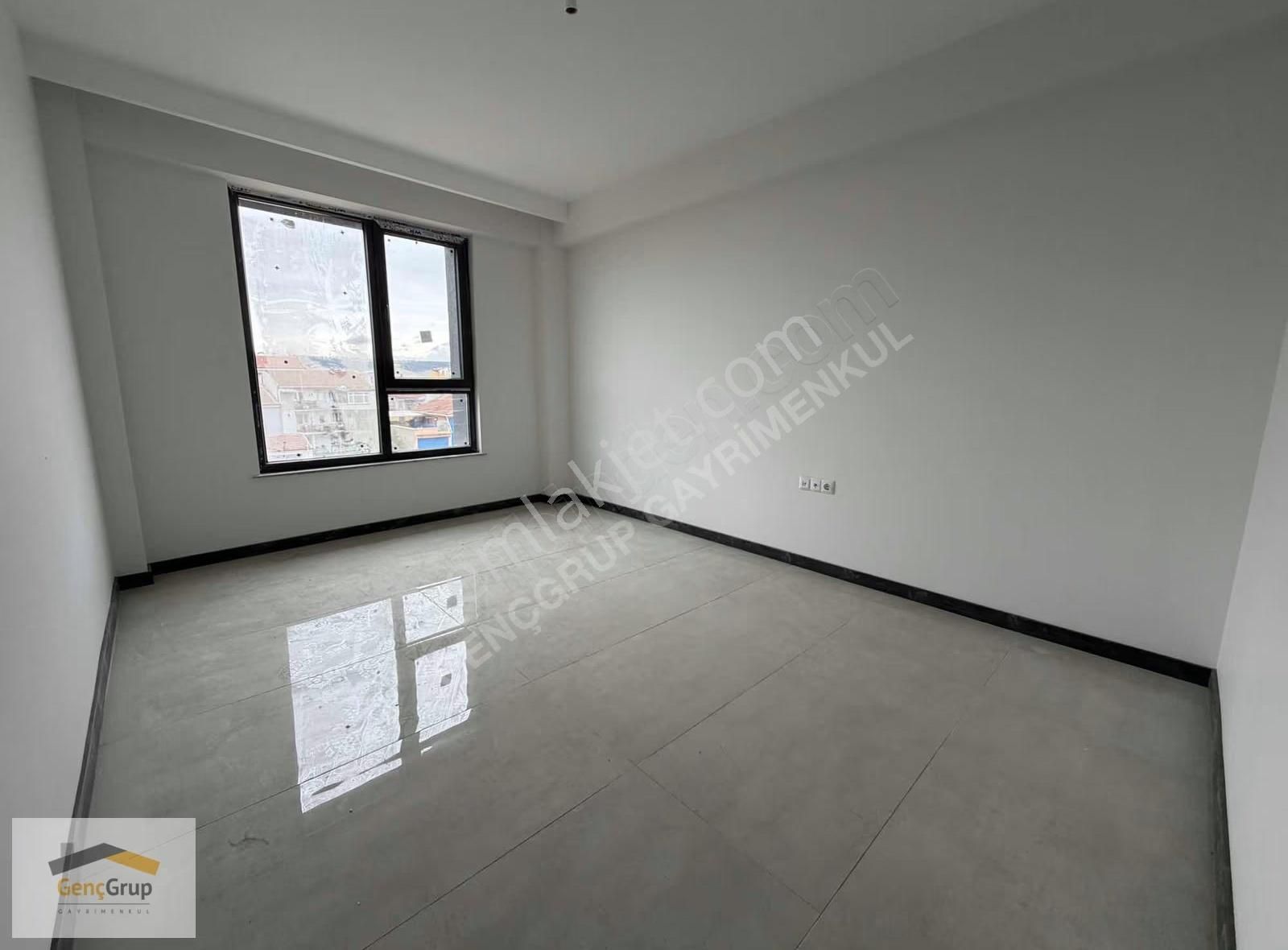 *genç Grup* Park Manzaralı,özel Garajlı,çift Balkon'lu Geniş 3+1 - Görsel 15