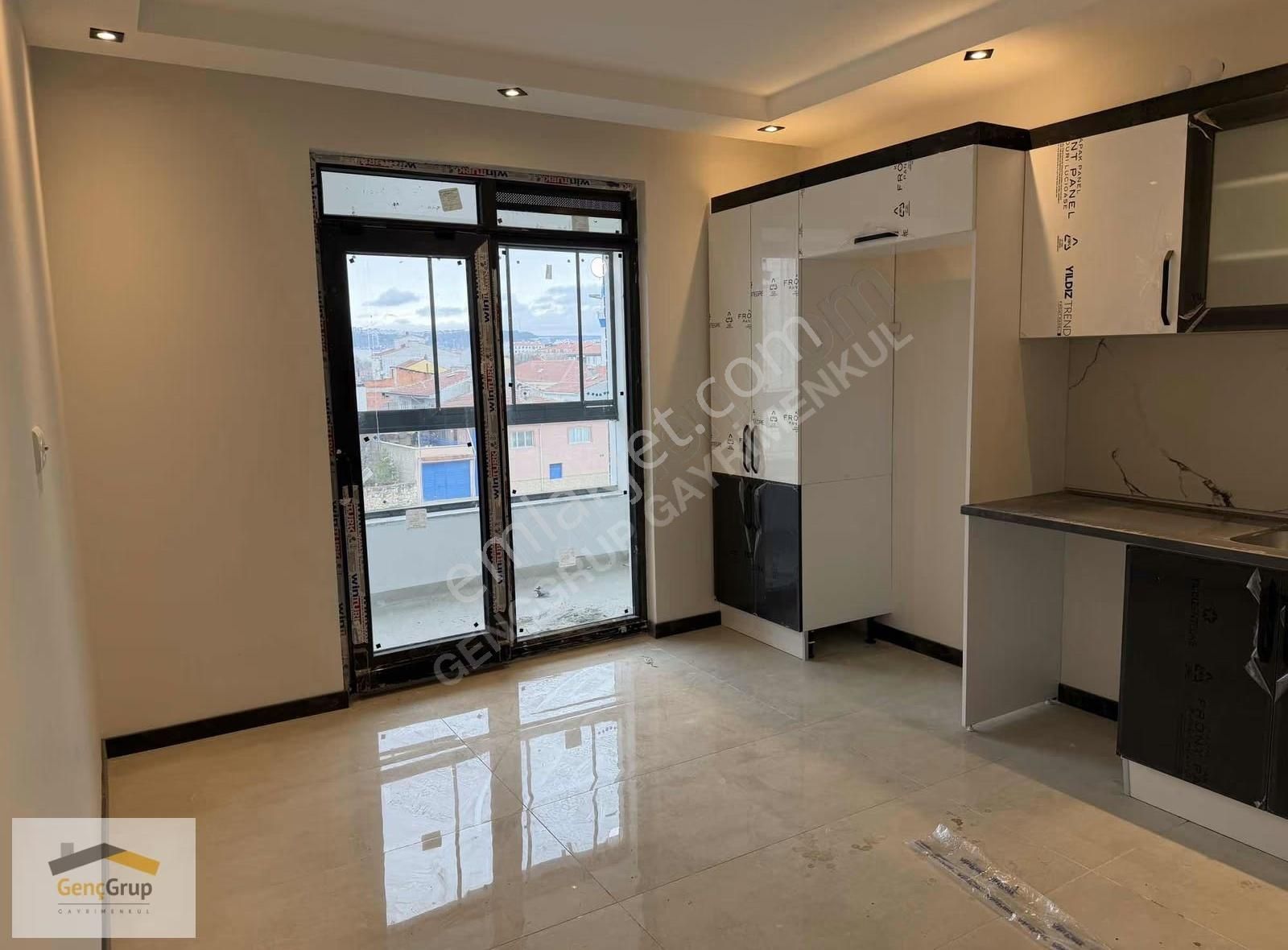 *genç Grup* Park Manzaralı,özel Garajlı,çift Balkon'lu Geniş 3+1 - Görsel 5