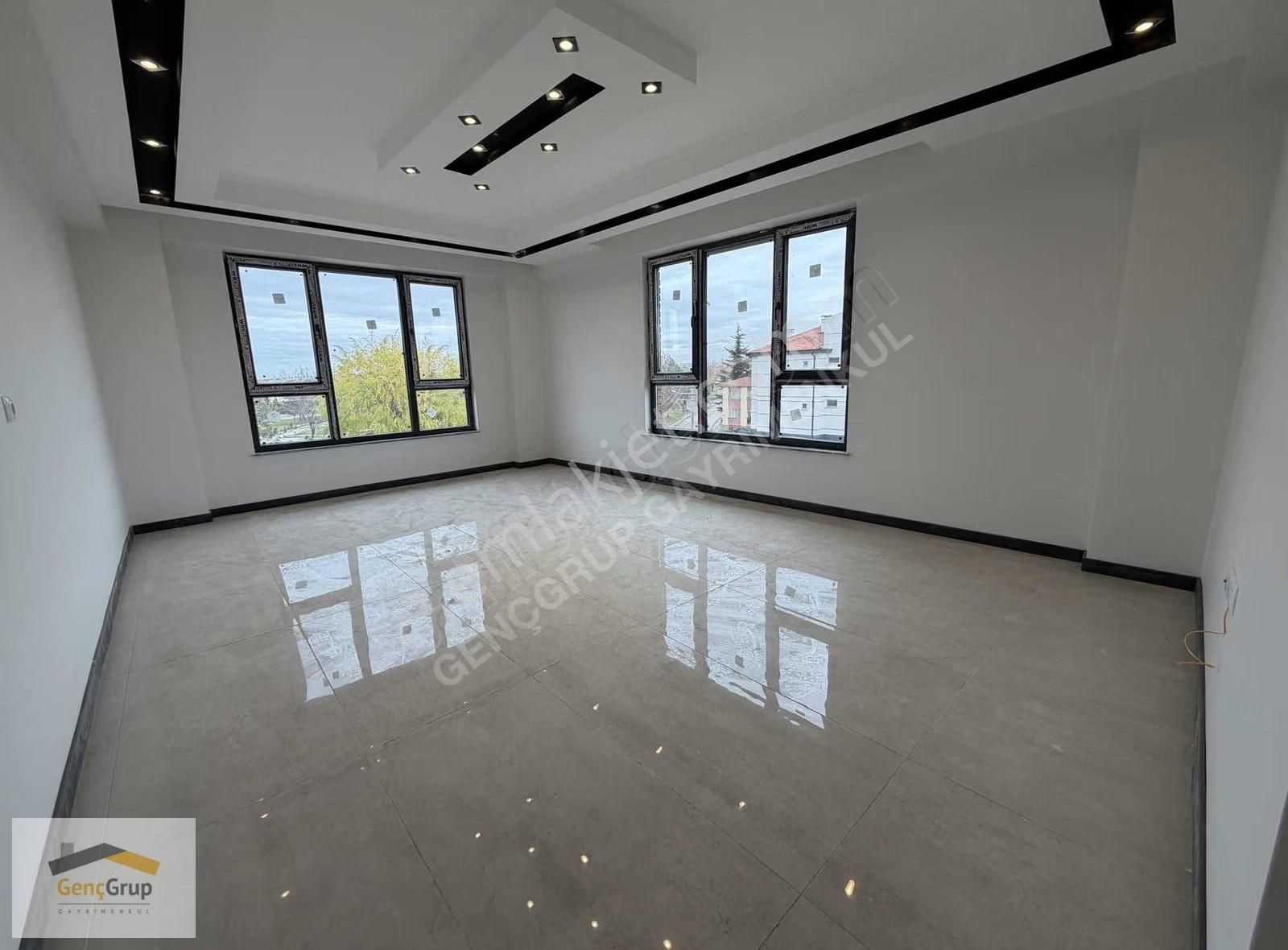 *genç Grup* Park Manzaralı,özel Garajlı,çift Balkon'lu Geniş 3+1 - Görsel 30